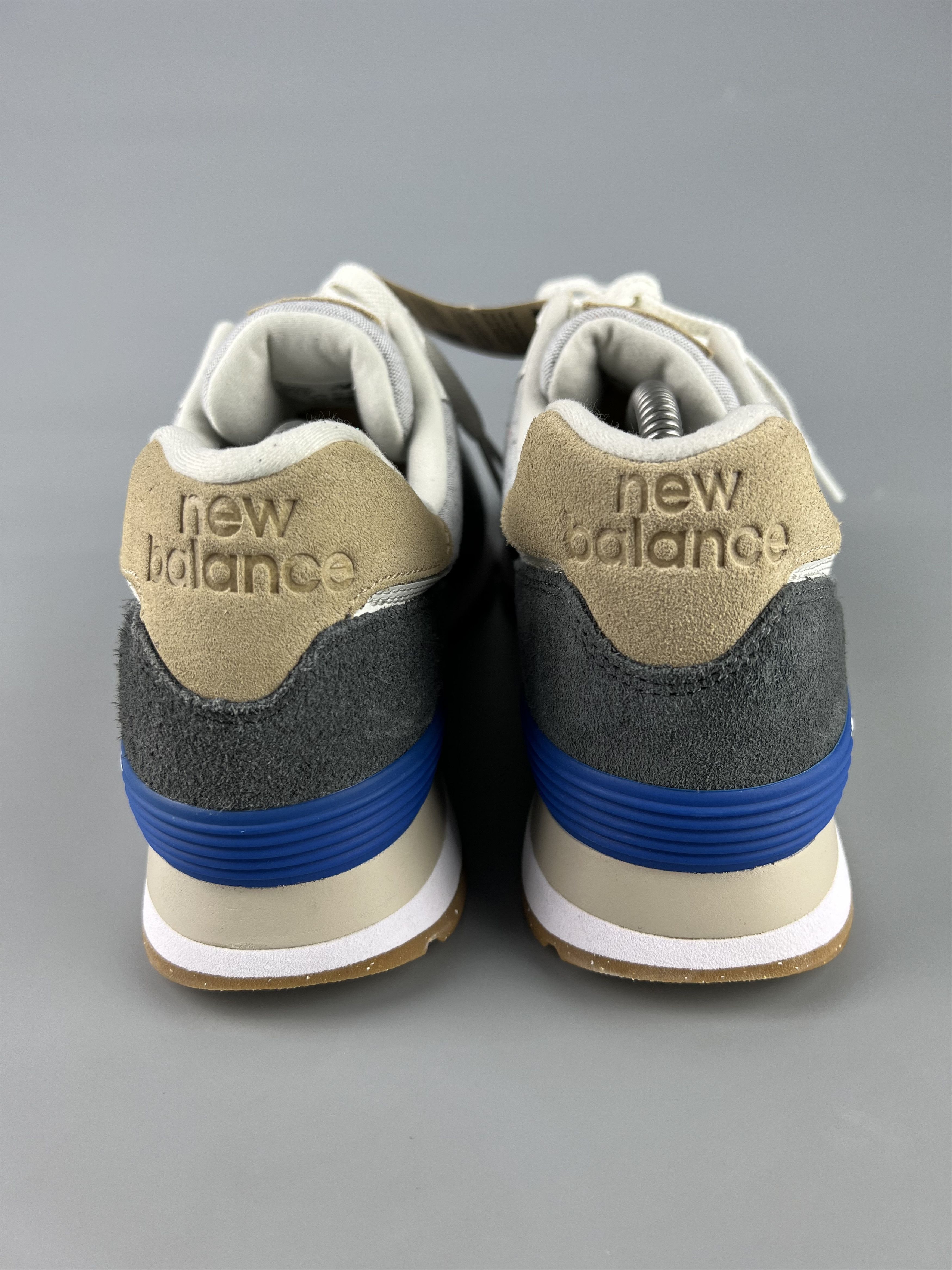 New Balance New Balance 574 Men's Gray Sneakers US8 Size US 8 / EU 41 - 3 Thumbnail