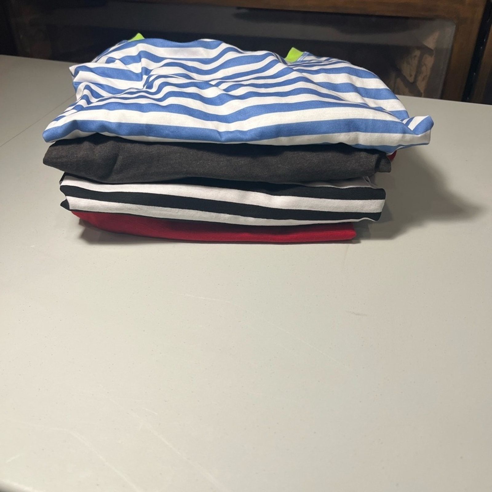 & Other Stories 4-Shirt Bundle – Women’s Long Sleeve & Striped Tops (Size S) Size S / US 4 / IT 40 - 6 Thumbnail