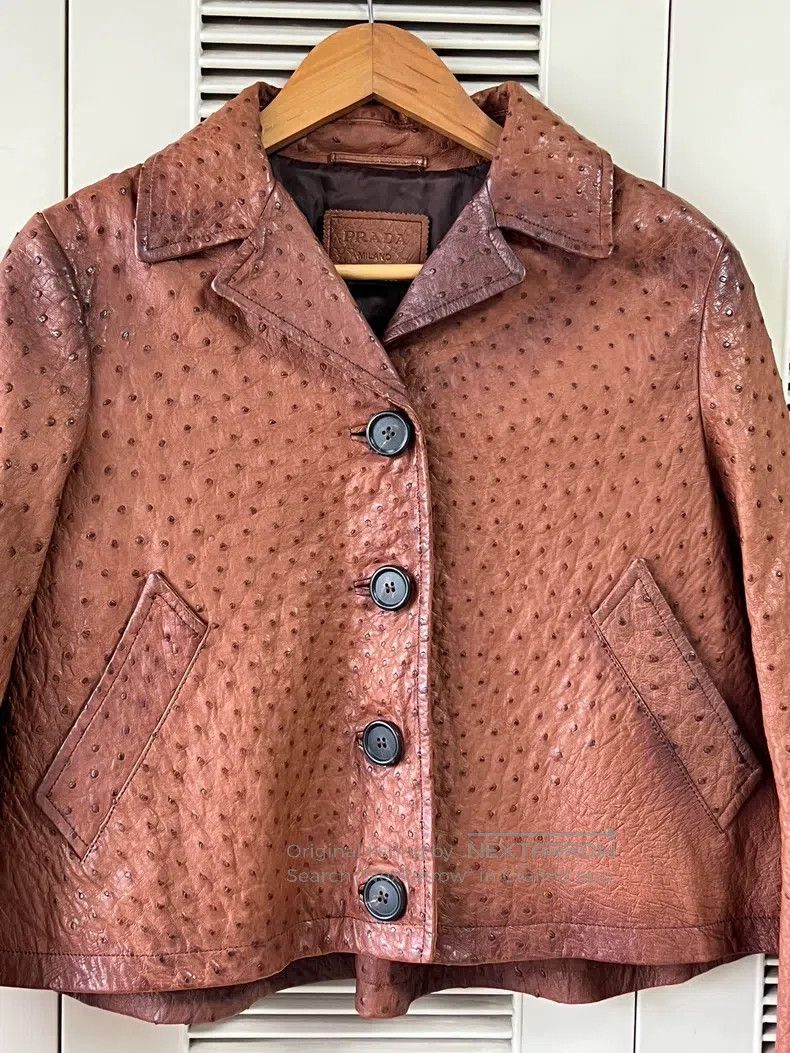 Prada Prada Ostrich leather short coat Size XS / US 0-2 / IT 36-38 - 3 Thumbnail