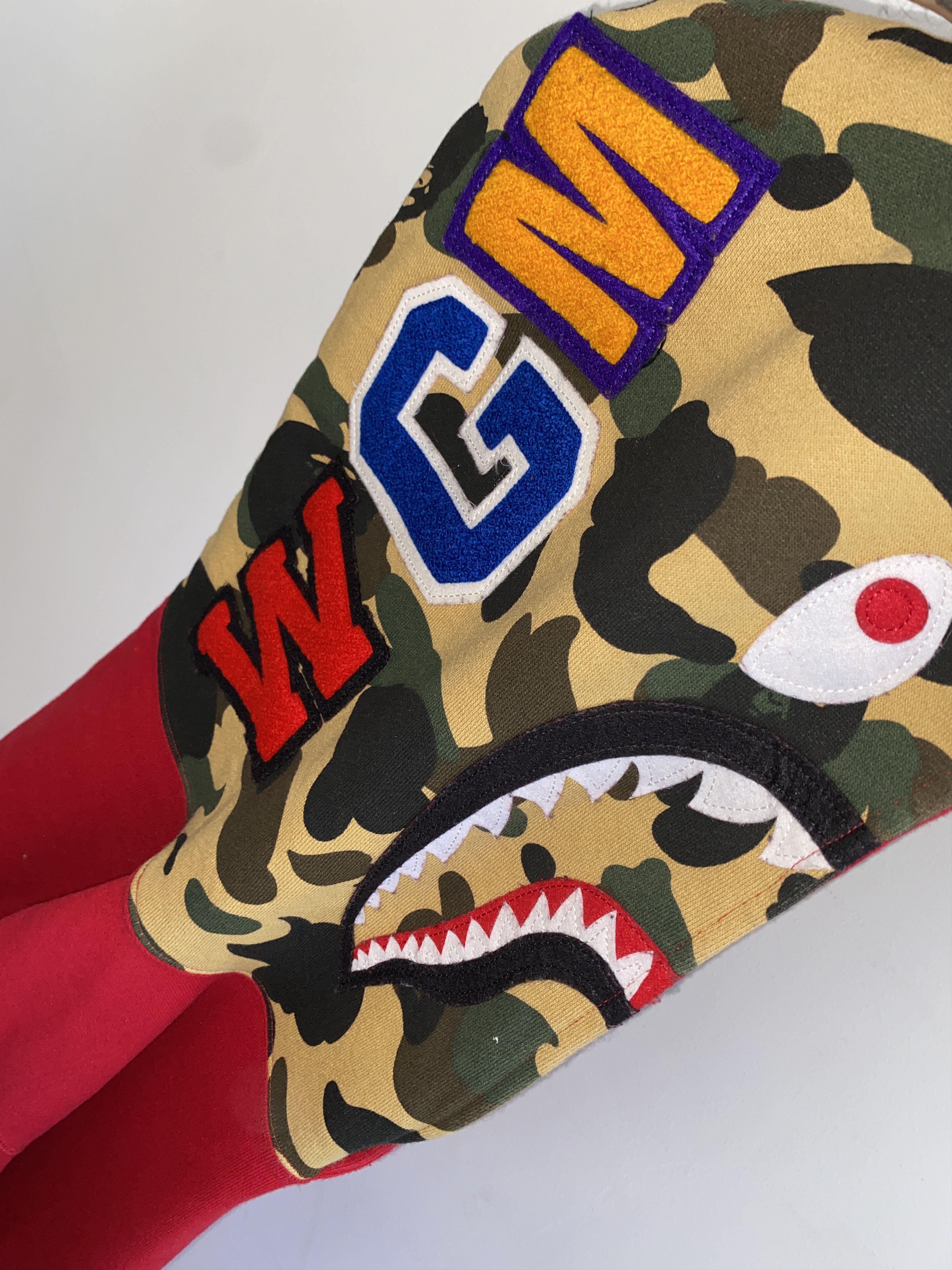 Bape RARE BAPE CAMO SHARK HOODIE WCM Size US L / EU 52-54 / 3 - 5 Thumbnail