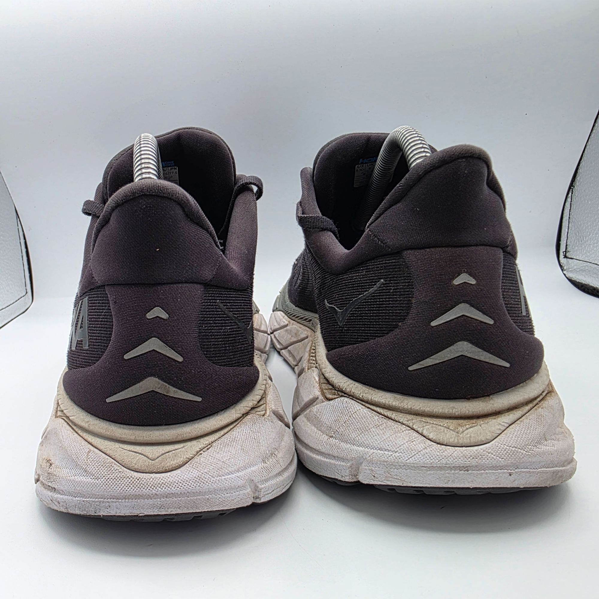 Hoka Hoka One One Arahi 6 Mens Size 9.5 D Black Athletic Shoes Ru Size US 9.5 / EU 42-43 - 5 Thumbnail