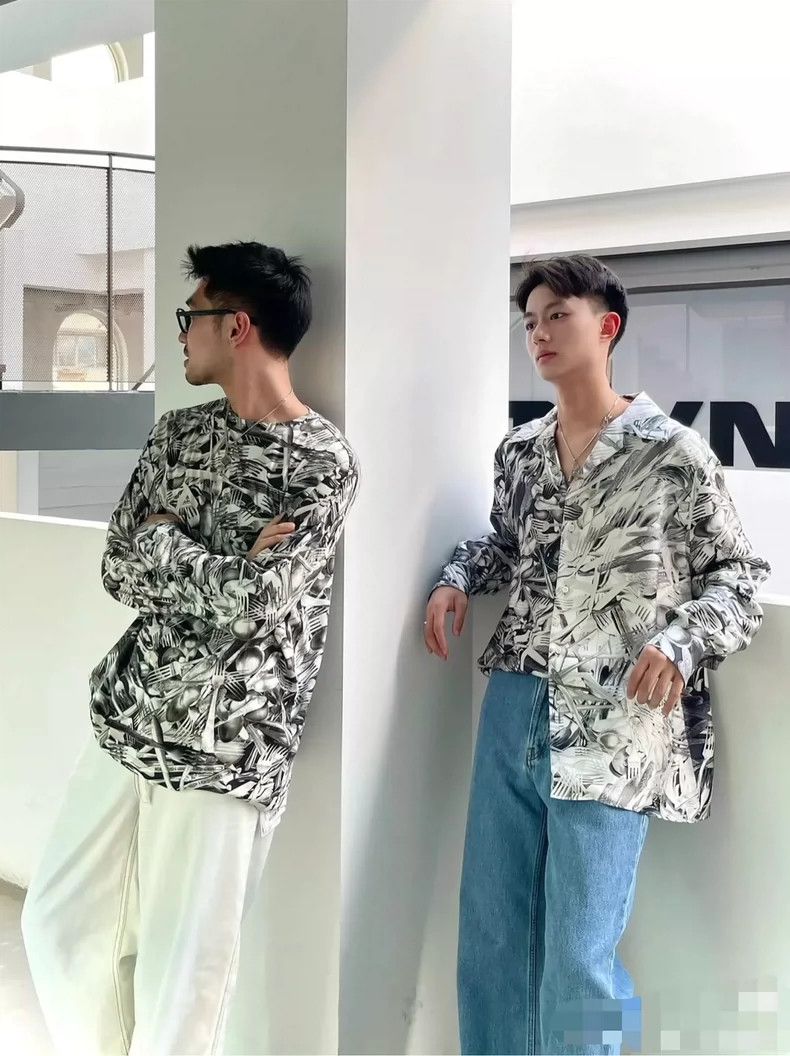 Loewe LOEWE Cotton printed embroidery long sleeve round neck T-s Size US S / EU 44-46 / 1 - 8 Thumbnail