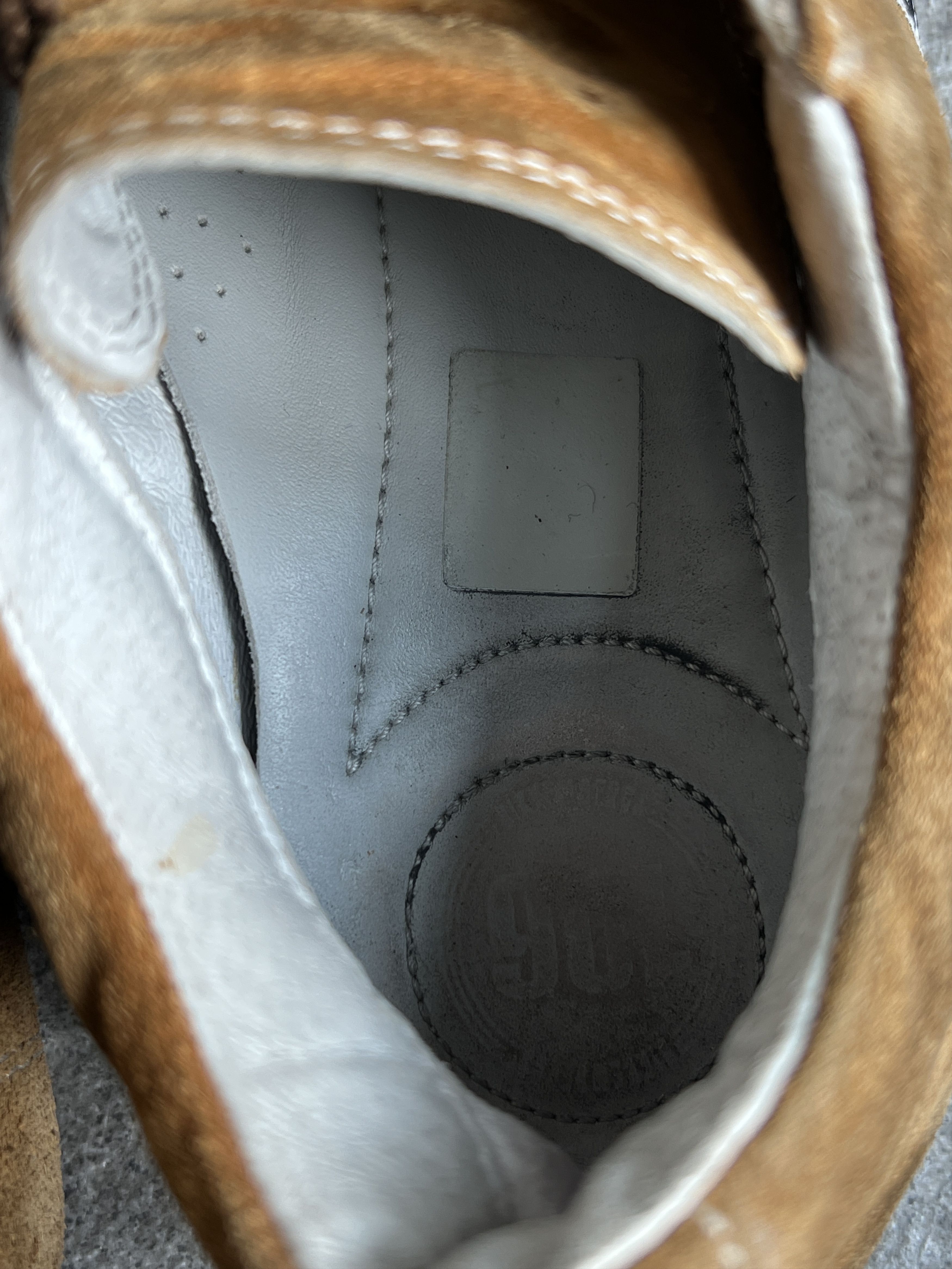 Dirk Bikkembergs Dirk Bikkembergs Suede Soccer Sneakers Brown EU39 Size US 6 / EU 39 - 12 Thumbnail