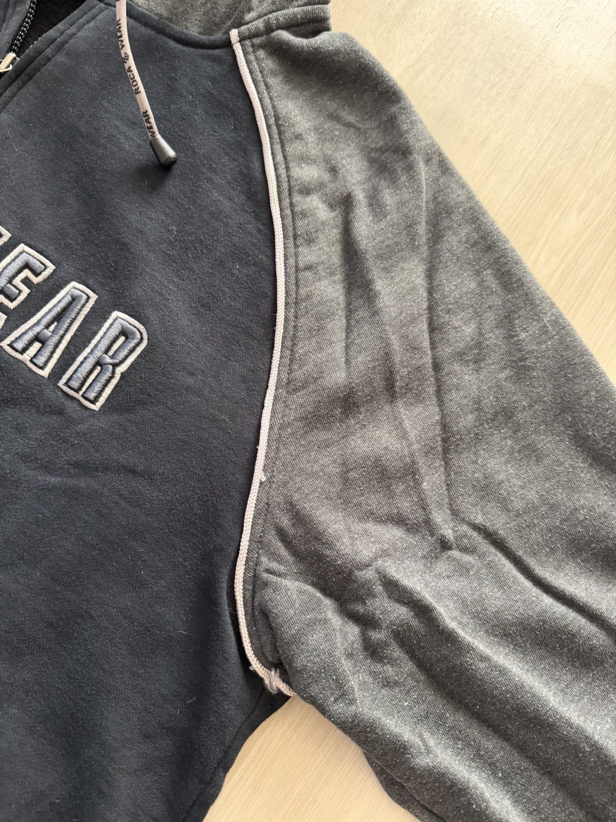 Rocawear Vtg Rocawear Full Zip Up Hoodie Embroidered Spellout Sz XL Size US XL / EU 56 / 4 - 3 Thumbnail