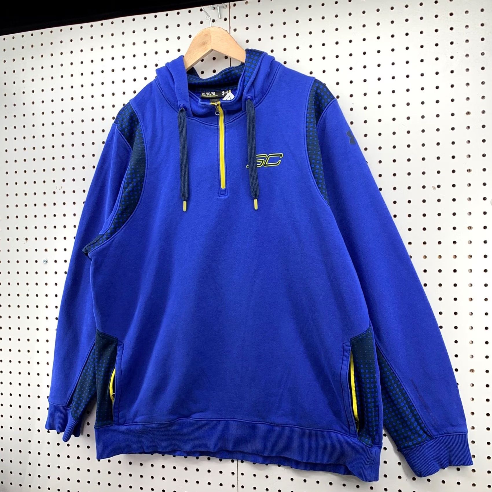 Under Armour Under Armour Hoodie Sweatshirt Men XL Blue Logo Embroidered Pullover Hawaiian Curry? Size US XL / EU 56 / 4 - 2 Thumbnail