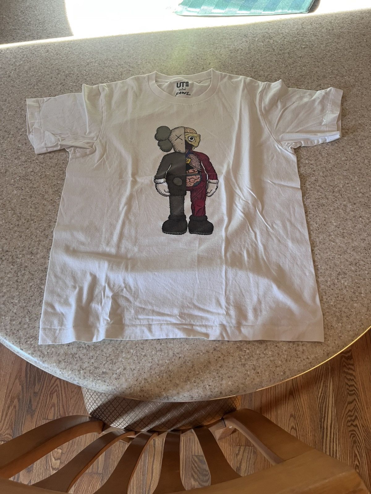 Kaws × Uniqlo Uniqlo kaws tee Size US S / EU 44-46 / 1 - 1 Thumbnail