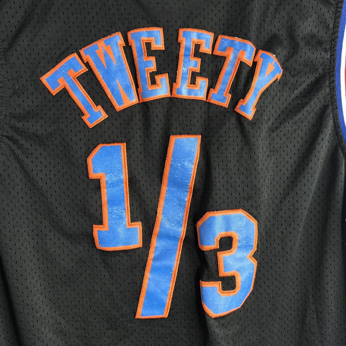 NBA Champion NBA Chicago Bulls Basketball Tune Squad Tweety 1/3 Size US L / EU 52-54 / 3 - 7 Thumbnail