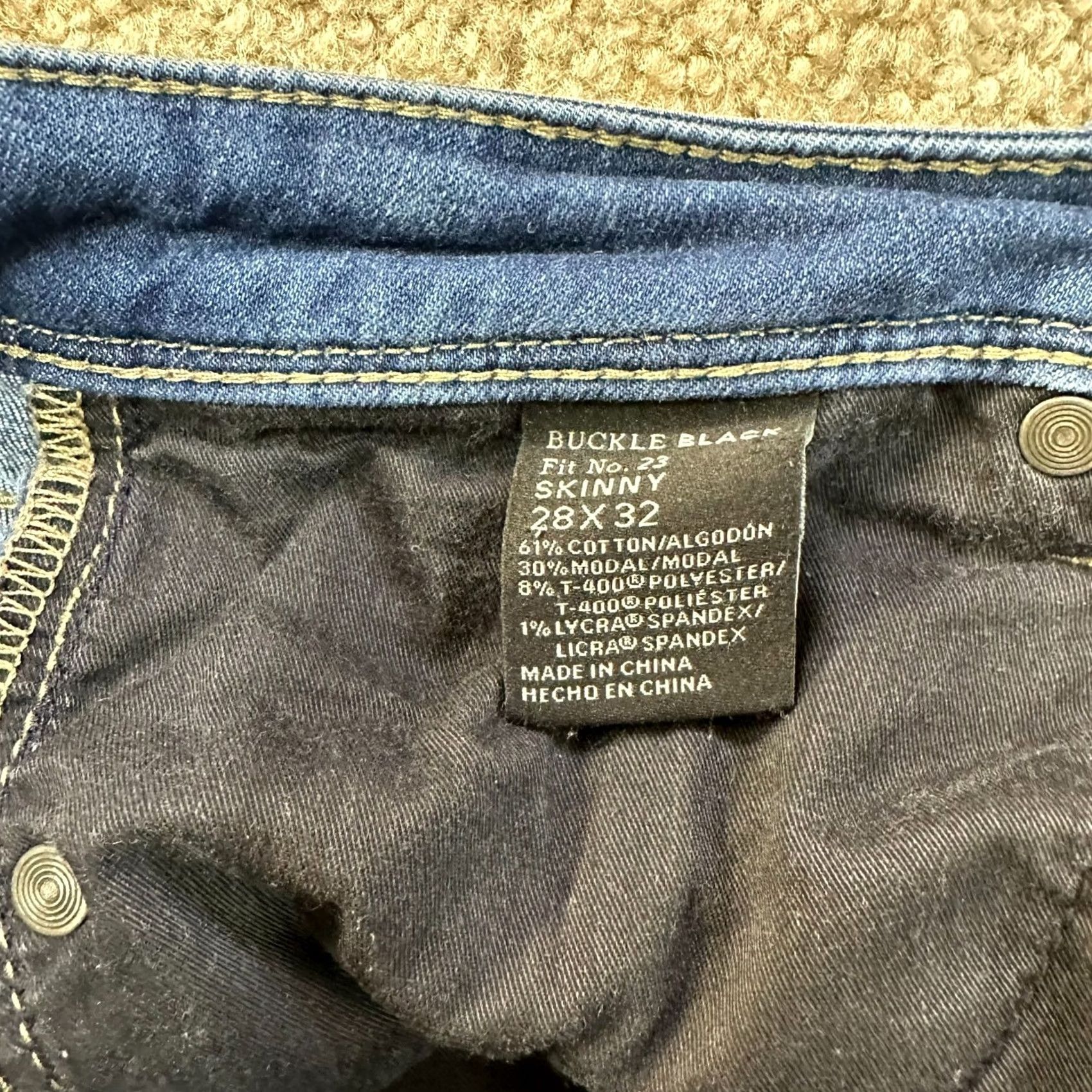 Buckle Black Buckle Black Skinny Jeans Women 28x32 Denim Blue Stretch Slim 5-Pocket Zipper Button Embroidered Logo Buckle Black Womens Mens? Size 28" / US 6 / IT 42 - 4 Thumbnail