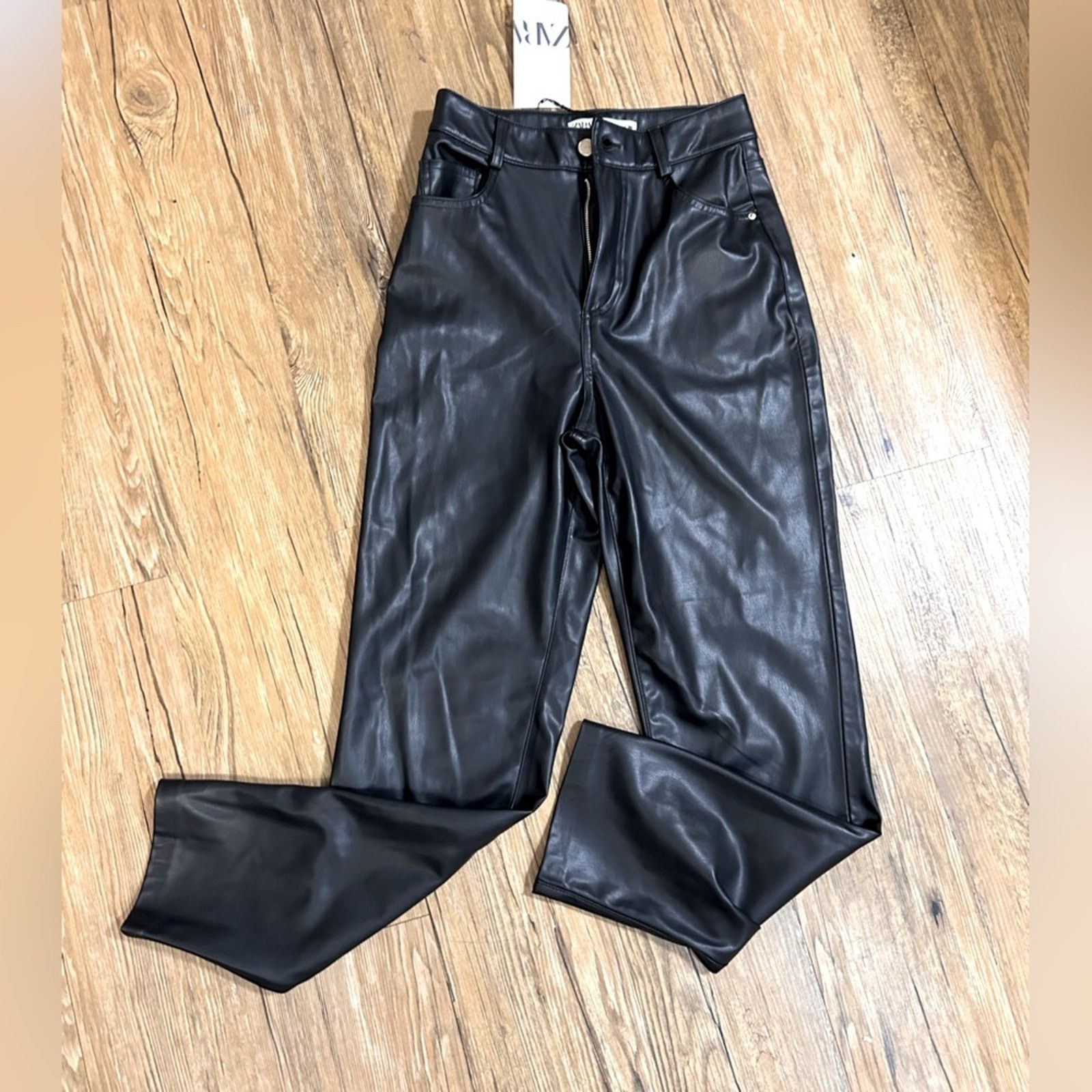 Zara Nwt- Zara- faux leather pants -Sz 2 Size 26" / US 2 / IT 38 - 2 Thumbnail