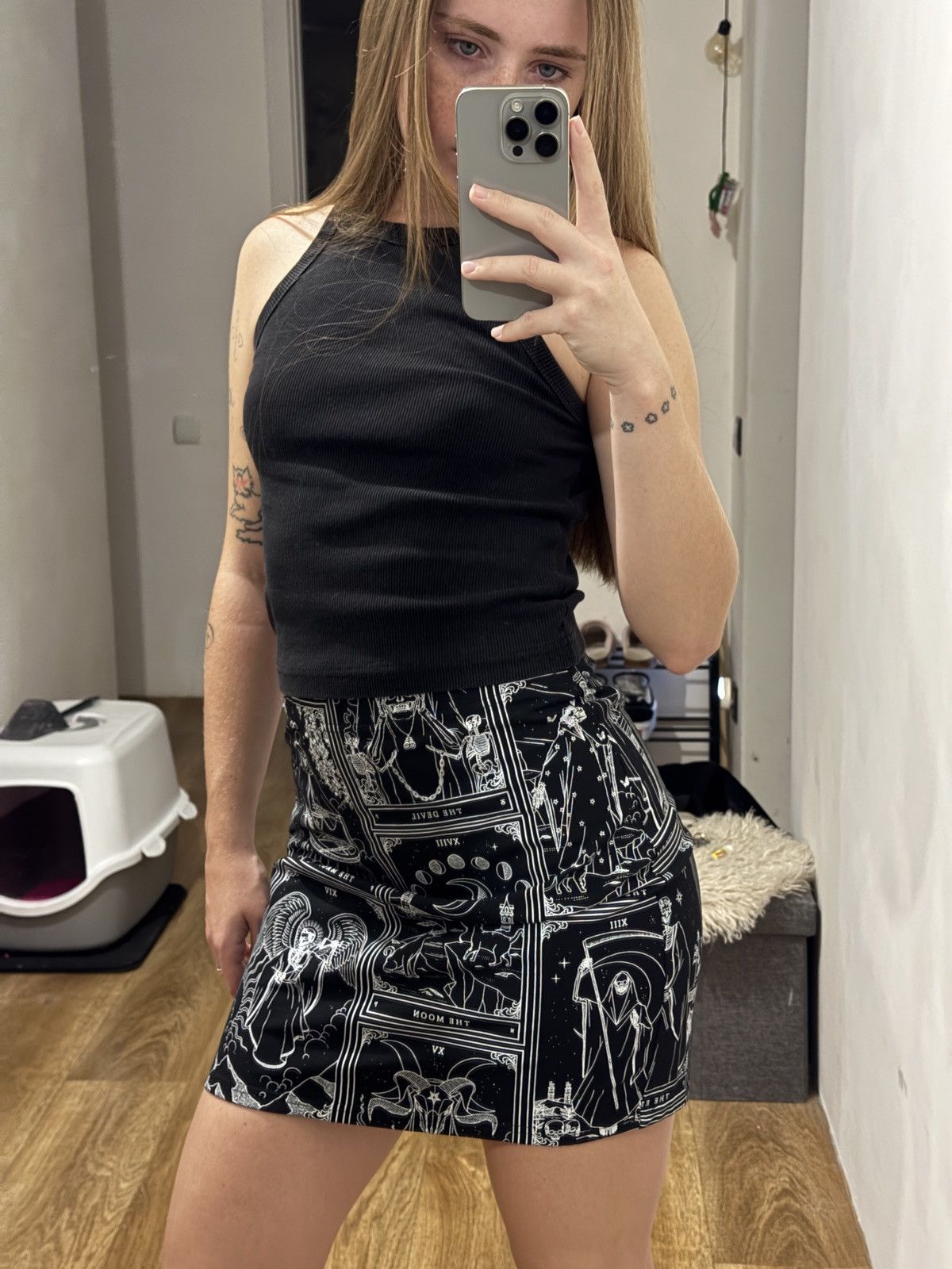 Killstar KILLSTAR AVANT GARDE MIDI PRINTED SKIRT Size 26" / US 2 / IT 38 - 1 Thumbnail