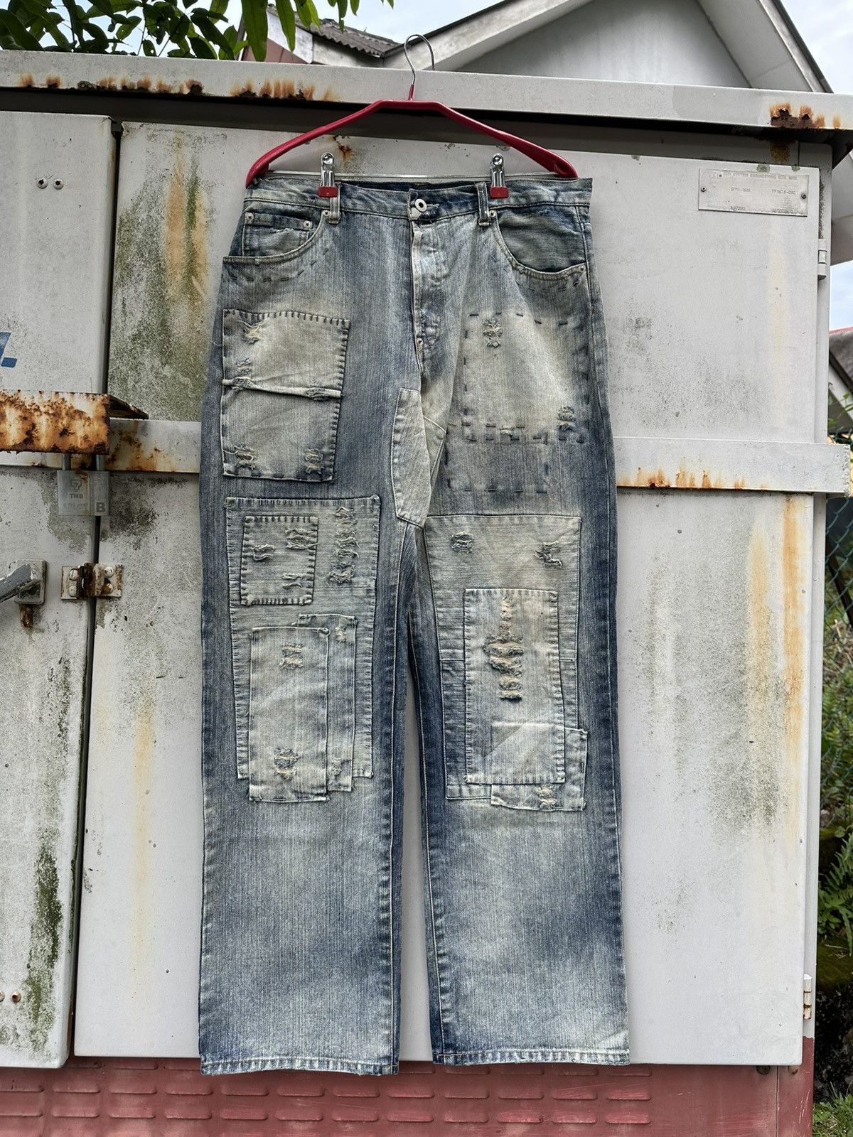 Vintage 👹Vintage Circum Embroidery Patchwork Baggy Jeans Size US 33 - 2 Thumbnail