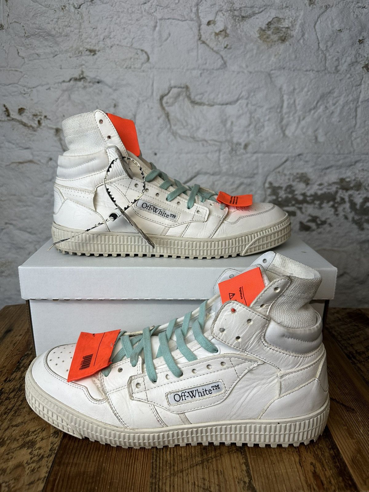 image of Off White Court 3.0 White High Sneaker Size 43, Men's