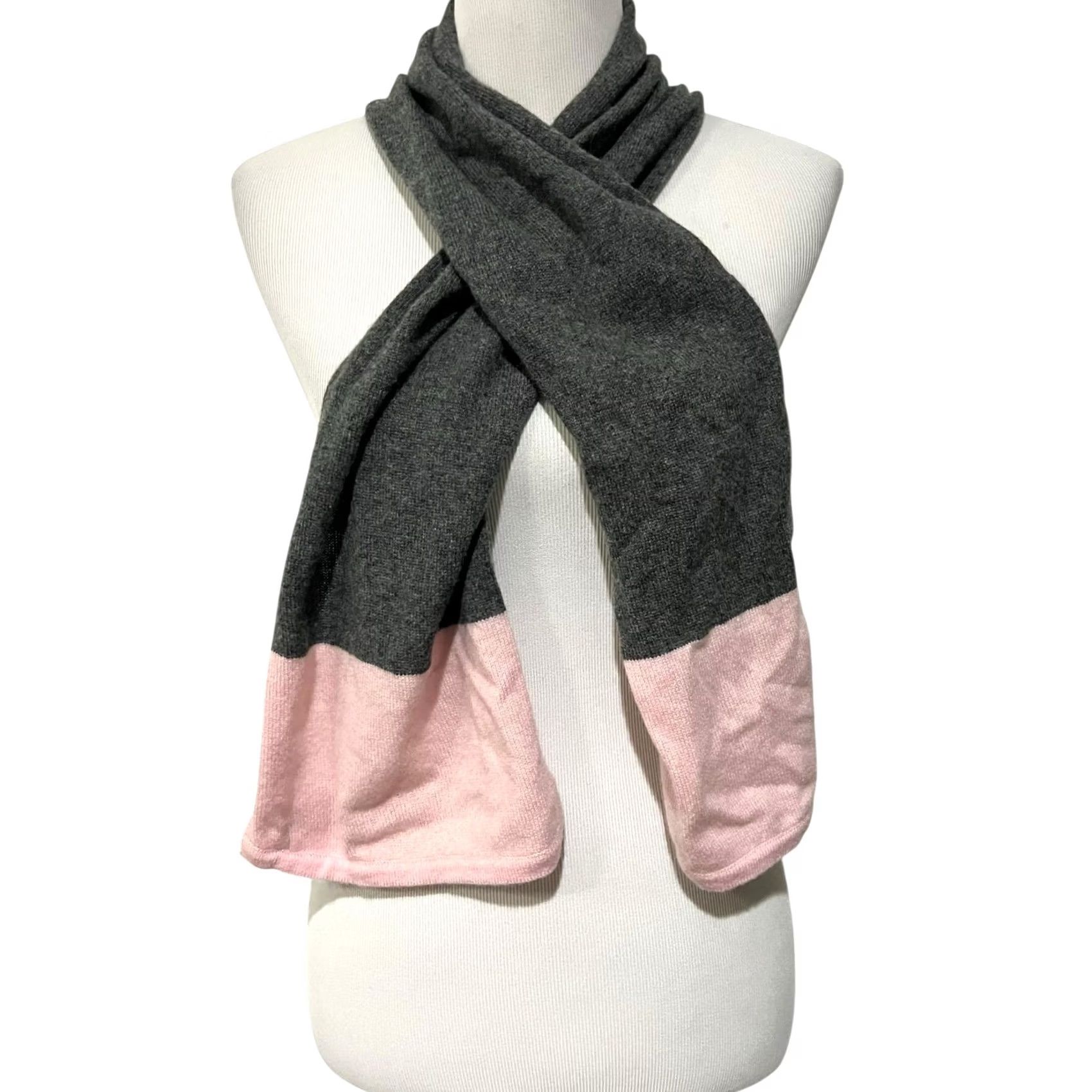 Parker Samuel Parker Clothier Scarf Gray Pink Cashmere 50x9 Made in Scotland Womens Rectangle Colorblock Preppy Classic UK Winter Fall Spring Size ONE SIZE - 5 Thumbnail