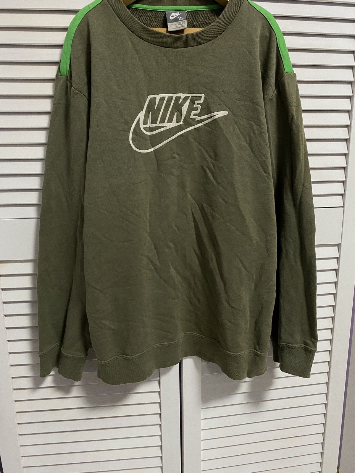 Nike × Vintage Vintage Long Sleeve Sweater Nike Big Logo Size US M / EU 48-50 / 2 - 4 Thumbnail