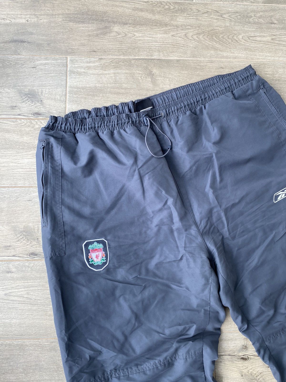Reebok Vintage Reebok Liverpool Sweatpants Size US 38 / EU 54 - 5 Thumbnail