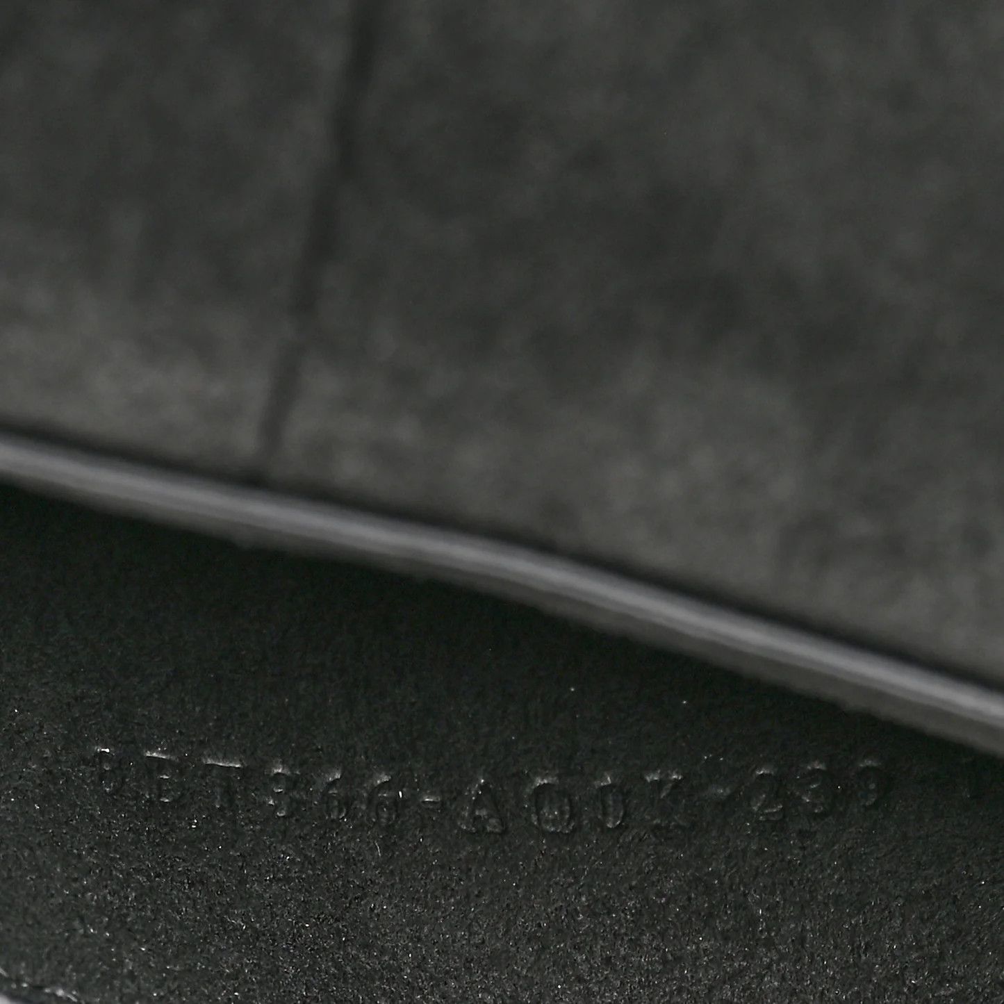 Fendi o1B3y1r0426 Size: OS / Flap Shoulder Bag in Black Size ONE SIZE - 5 Thumbnail