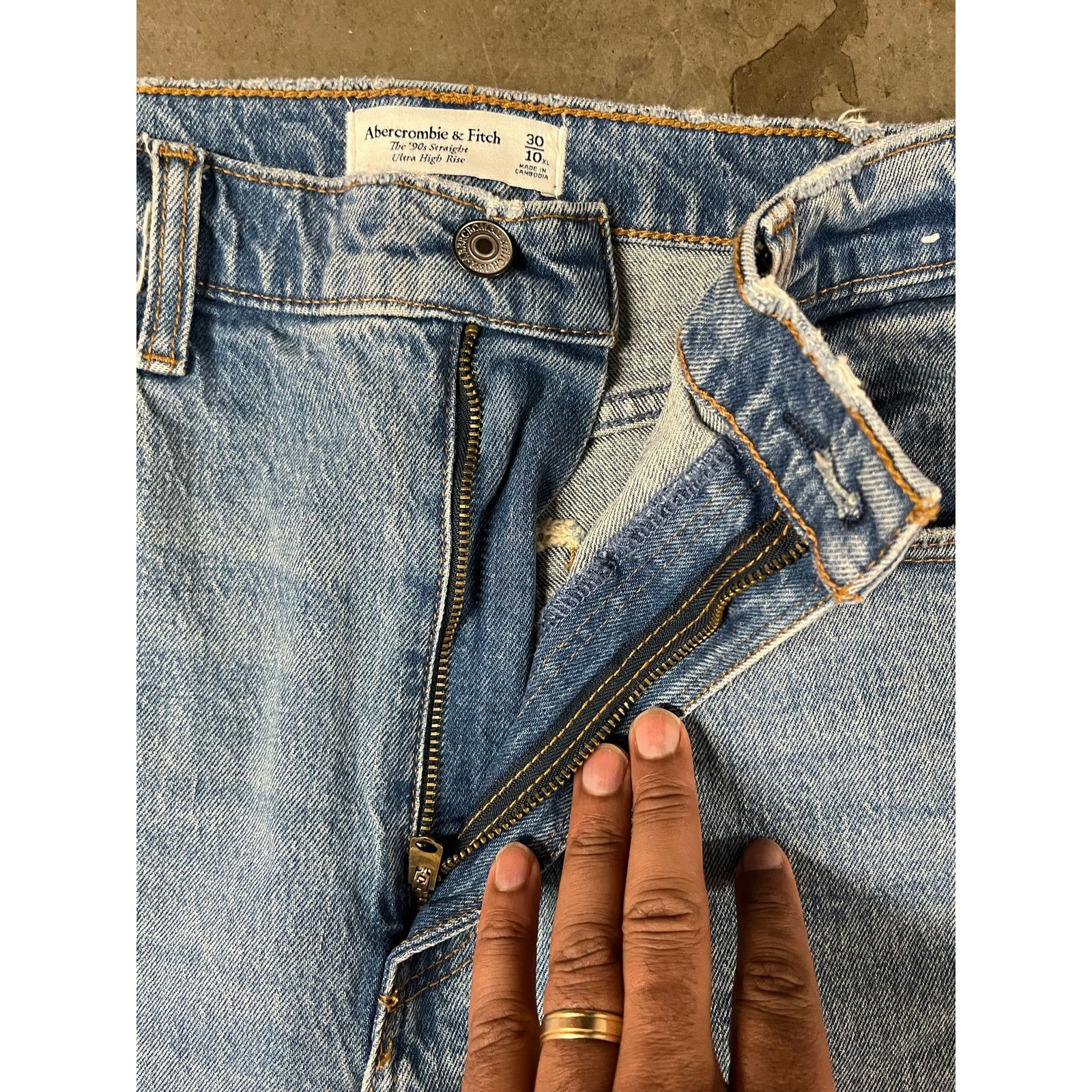 Abercrombie & Fitch Abercrombie & Fitch - The 90's Straight Ultra High Rise/ 10 Size 32" / US 10 / IT 46 - 4 Thumbnail
