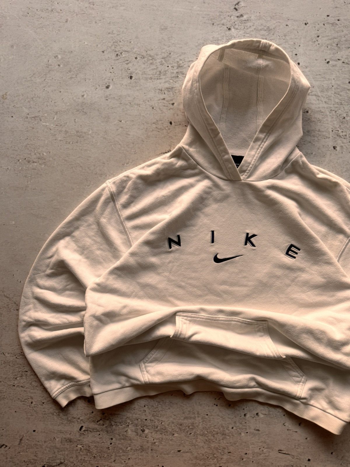 Nike × Vintage NIKE VINTAGE CENTER LOGO OVERSIZE BOXY HOODIE Size US L / EU 52-54 / 3 - 2 Thumbnail