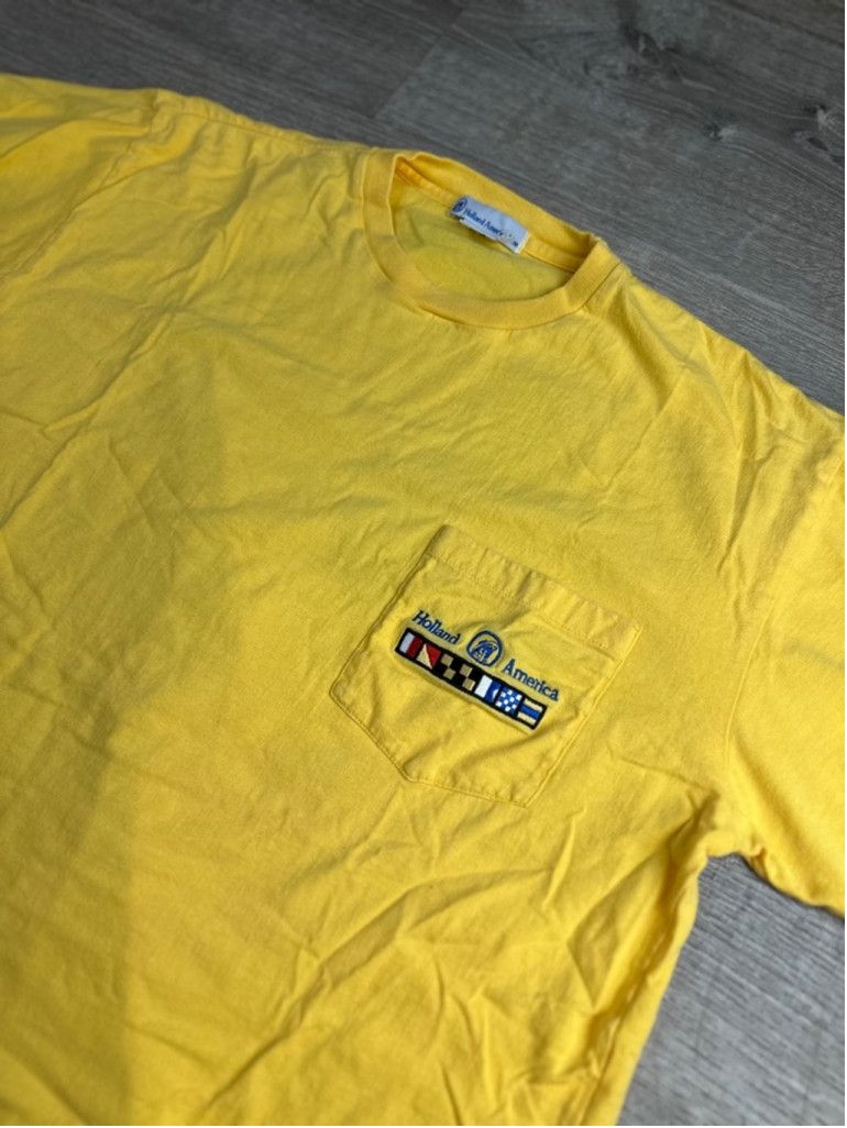 Other Men's vintage Holland America Line T-shirt XL Yellow Size US XL / EU 56 / 4 - 2 Thumbnail