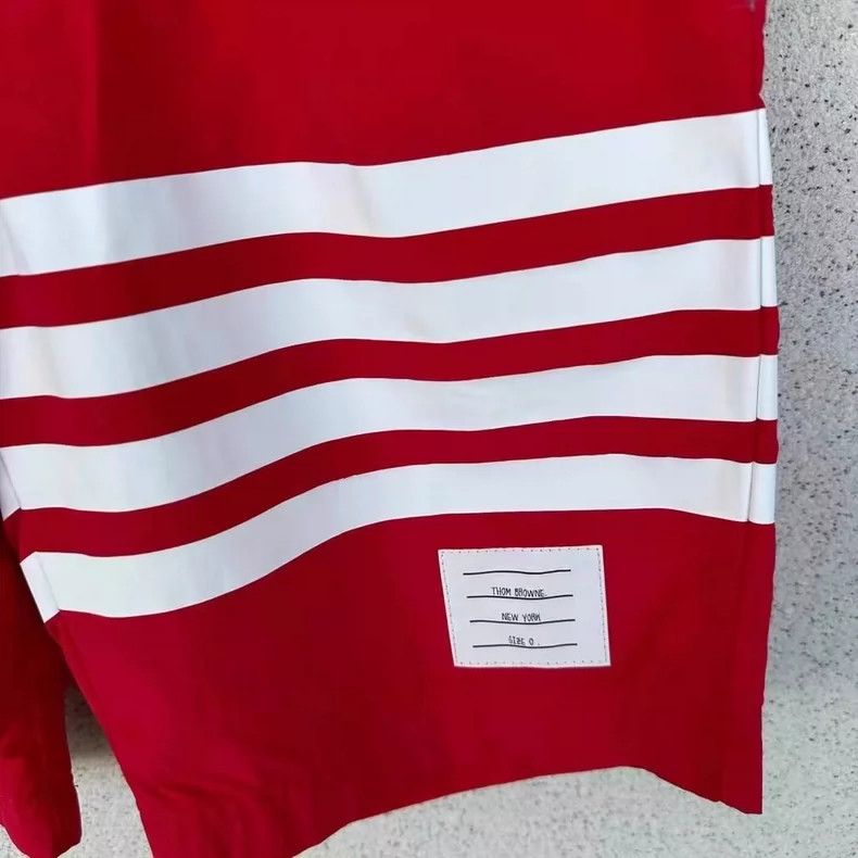 Thom Browne Thom Browne Size 0Red shorts 2505-Nextarrow Size US 27 - 2 Thumbnail
