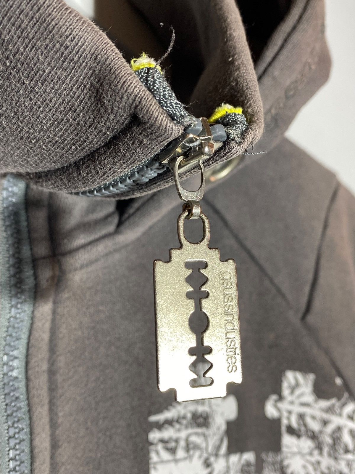 GSUS Sindustries 00s Gsus Industries Y2K Hoodie Dark Aesthetic Puzzle Print Size US XL / EU 56 / 4 - 15 Thumbnail