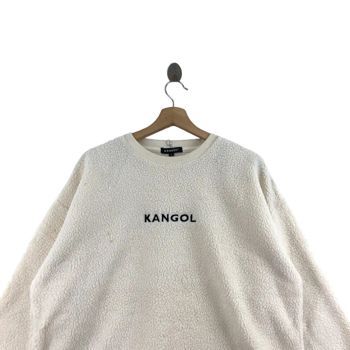 Kangol Vtg KANGOL UNITED KINGDOM Center Logo Beige Fleece Size L / US 10 / IT 46 - 5 Thumbnail