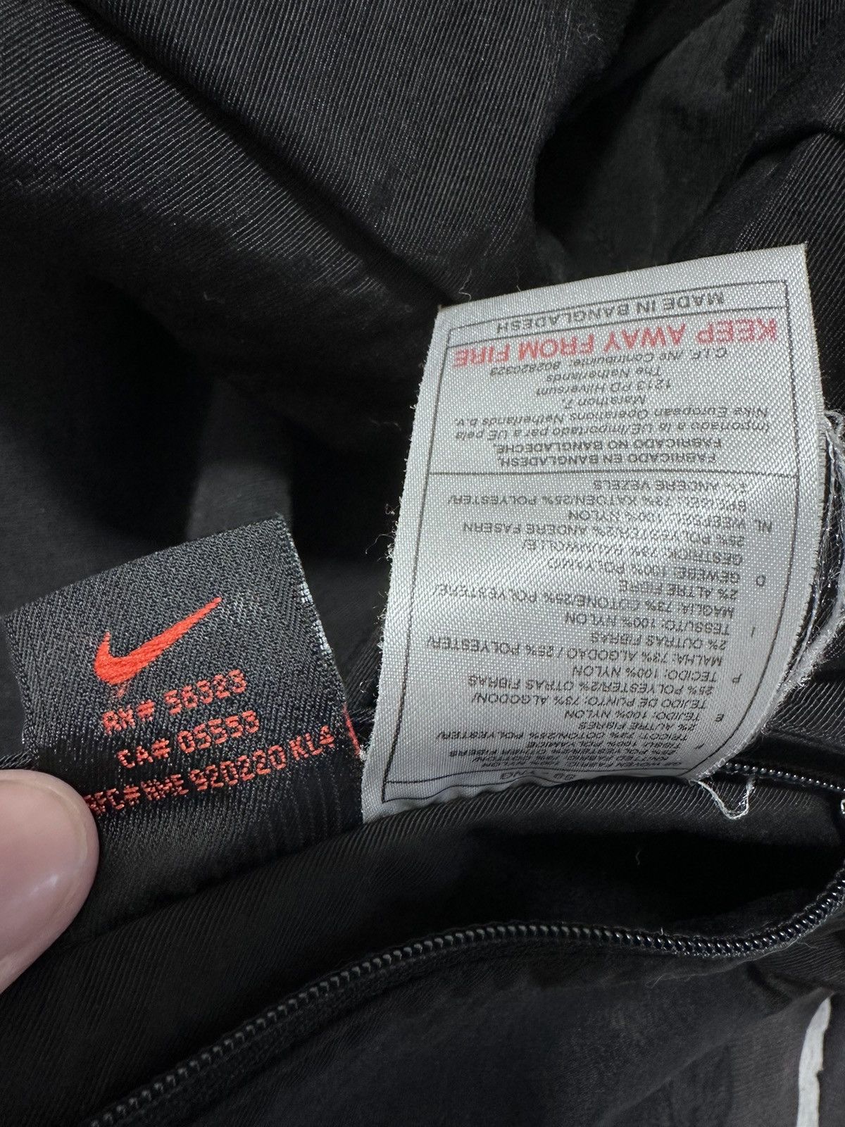 Nike × Vintage Vintage Nike Women’s Jacket Hooded 2in1 Black Grey Swoosh Size M / US 6-8 / IT 42-44 - 8 Thumbnail