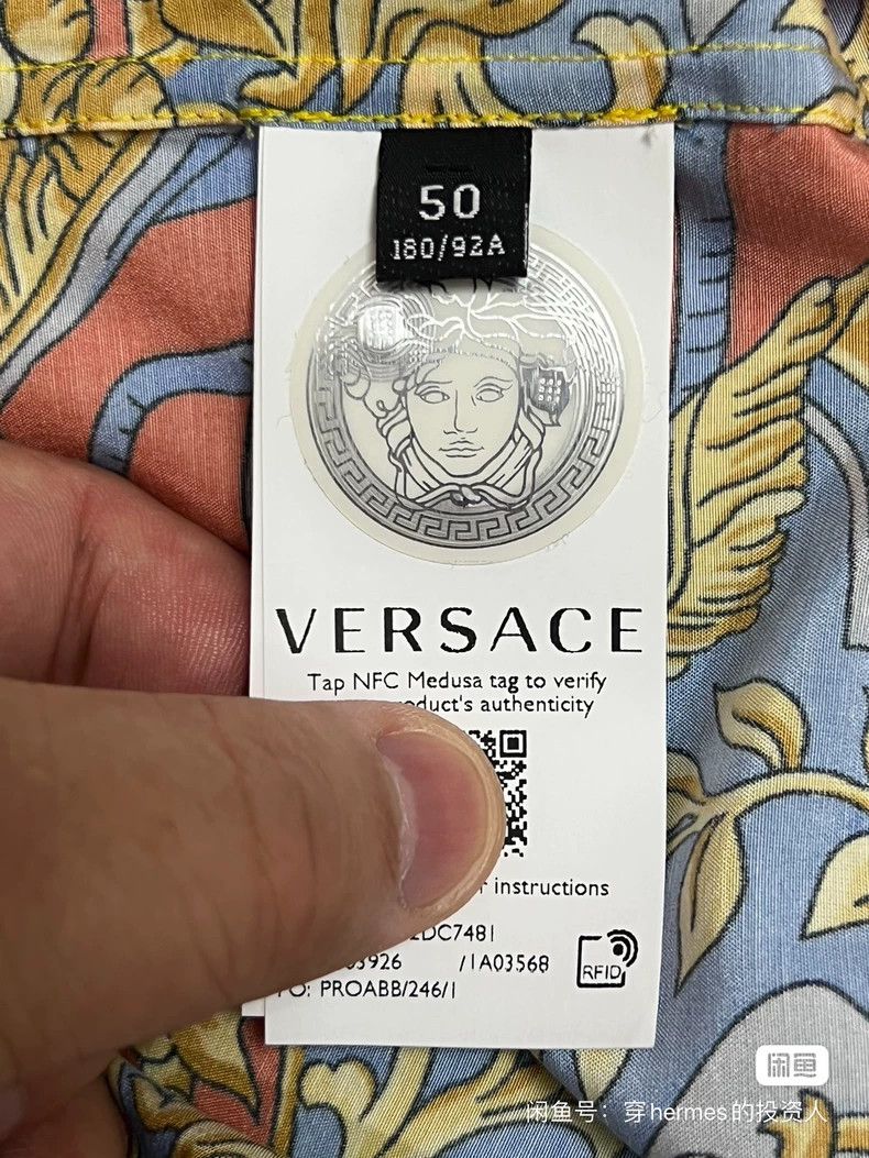 Versace Versace Floral shirts Size US M / EU 48-50 / 2 - 4 Thumbnail