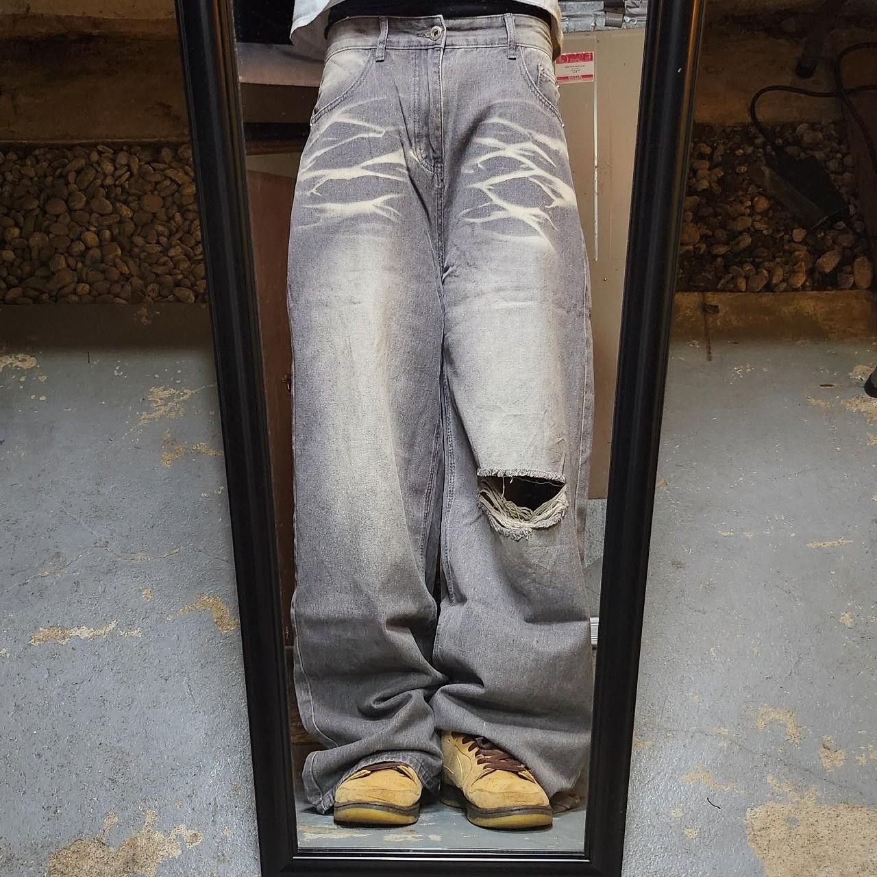 Japanese Brand Grey Ripped Baggy Faded Denim Size US 32 / EU 48 - 1 Thumbnail