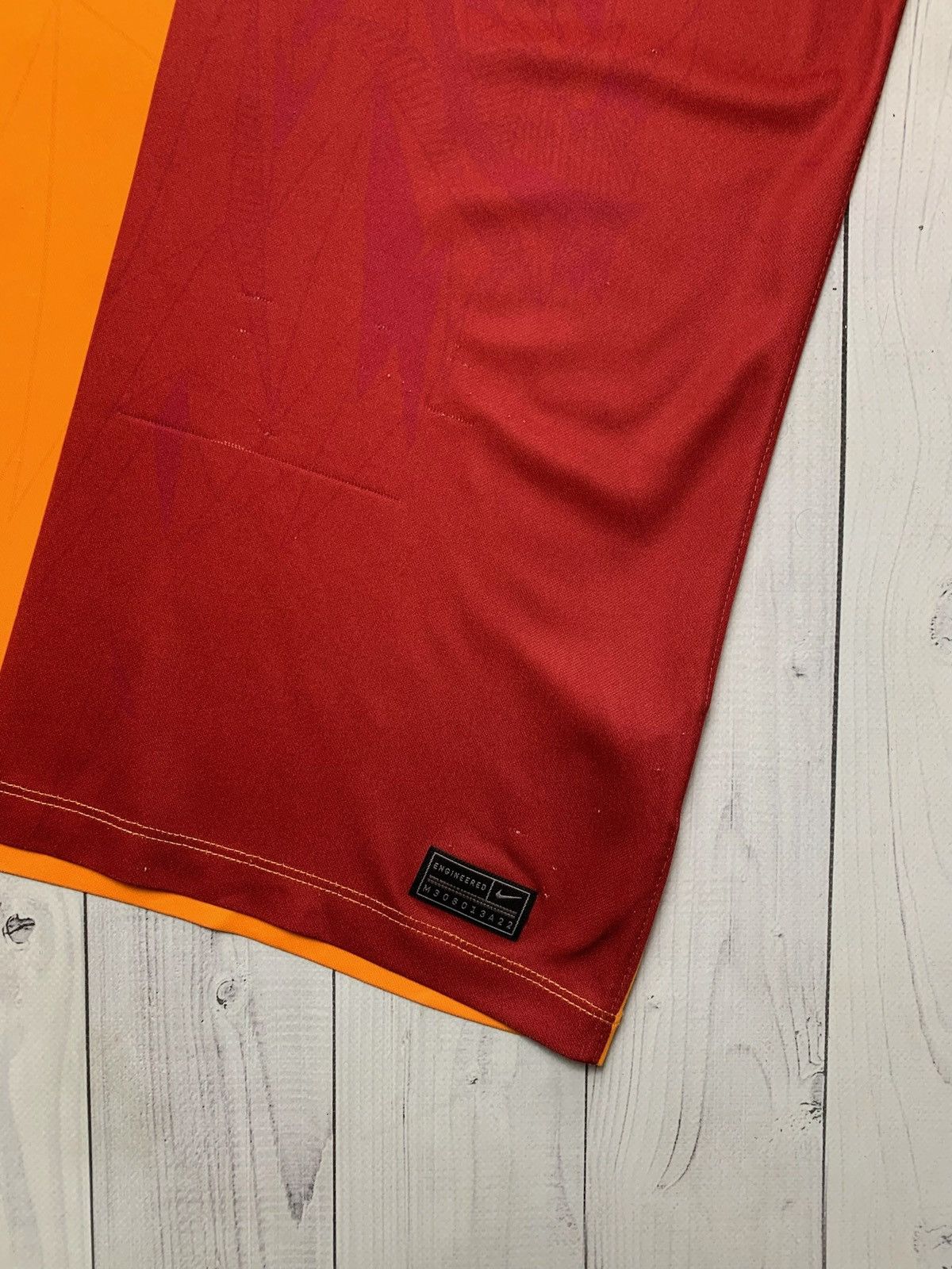 Vintage Vintage Nike Galatasaray 10 Mertens soccer jersey size M Size US M / EU 48-50 / 2 - 4 Thumbnail