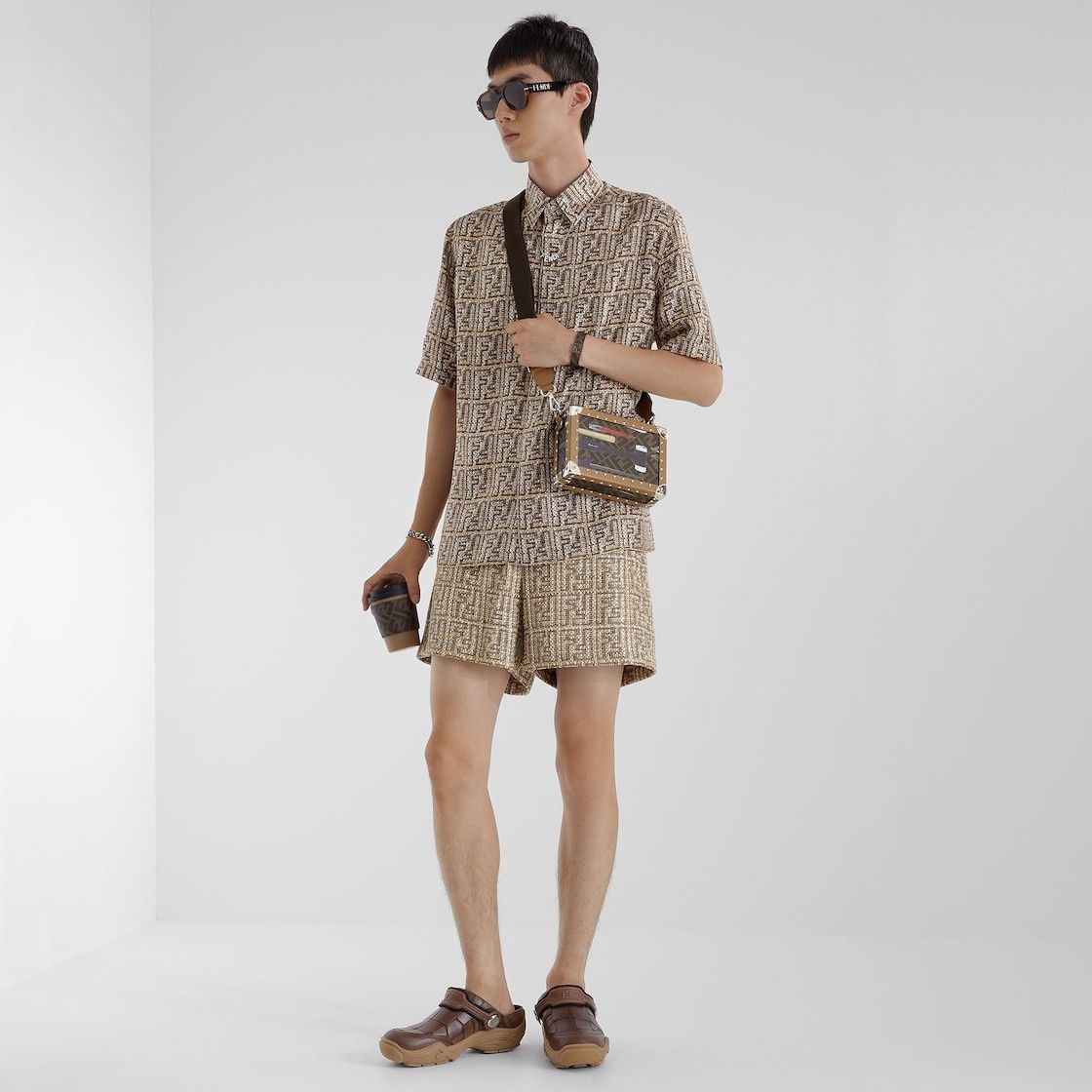Fendi o1s1wg111025 Shirt in Beige Size US M / EU 48-50 / 2 - 4 Thumbnail