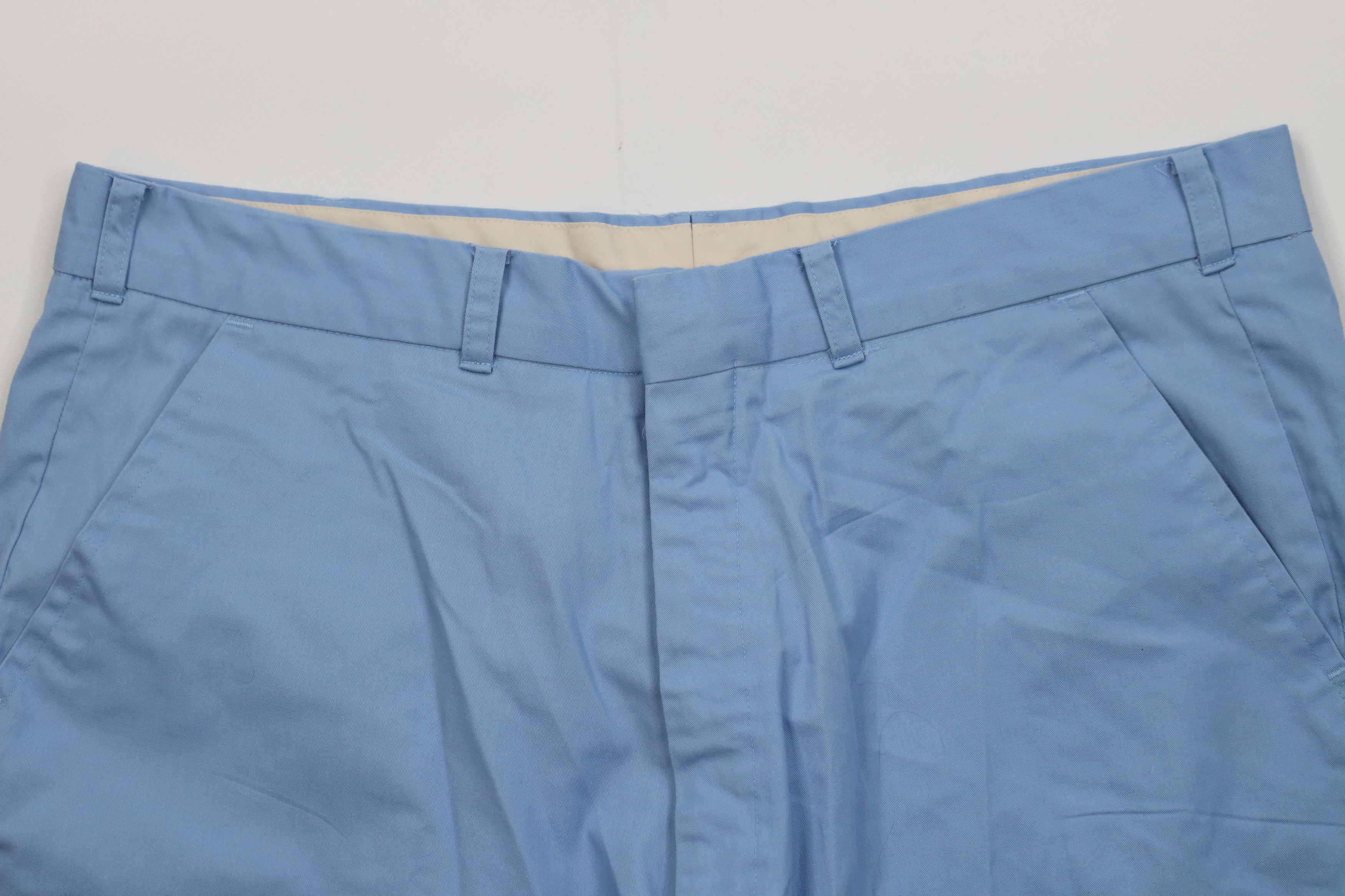 Vintage Vintage 70s Streetwear Above Knee Chino Shorts Carolina Blue Size US 36 / EU 52 - 2 Thumbnail