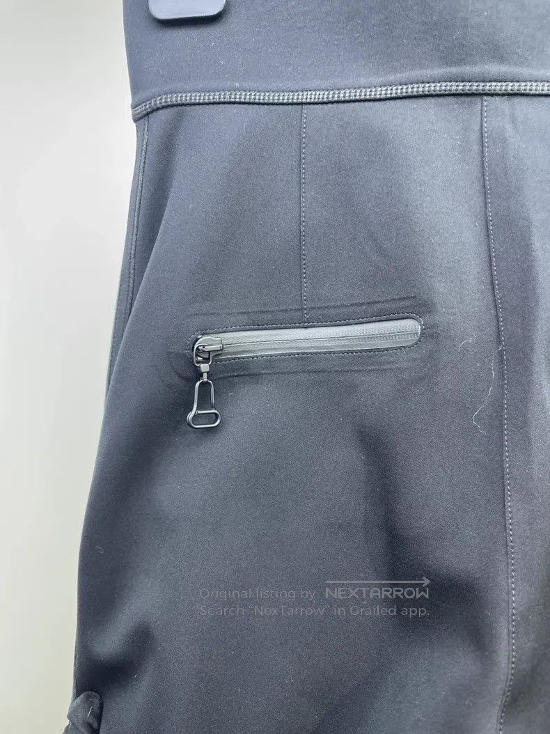 Louis Vuitton Louis Vuitton 25 High Waist Yoga Pants Size 33" - 3 Thumbnail
