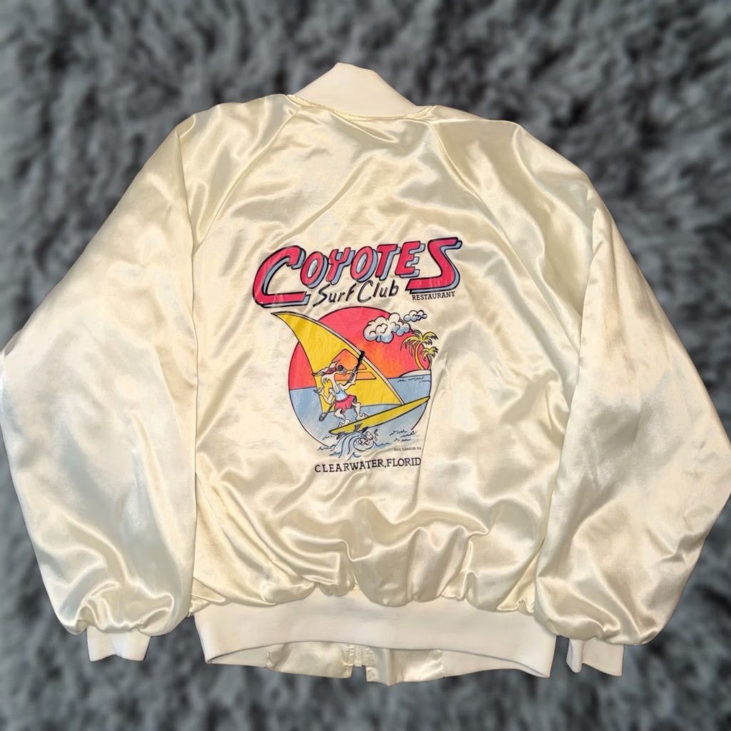 Vintage VINTAGE Hartwell Satin Jacket XL Coyotes Surf Club Clearwater Beach Florida Sailing Sun Bomber Jacket Men White/Blue Striped Pattern Size US XL / EU 56 / 4 - 1 Thumbnail