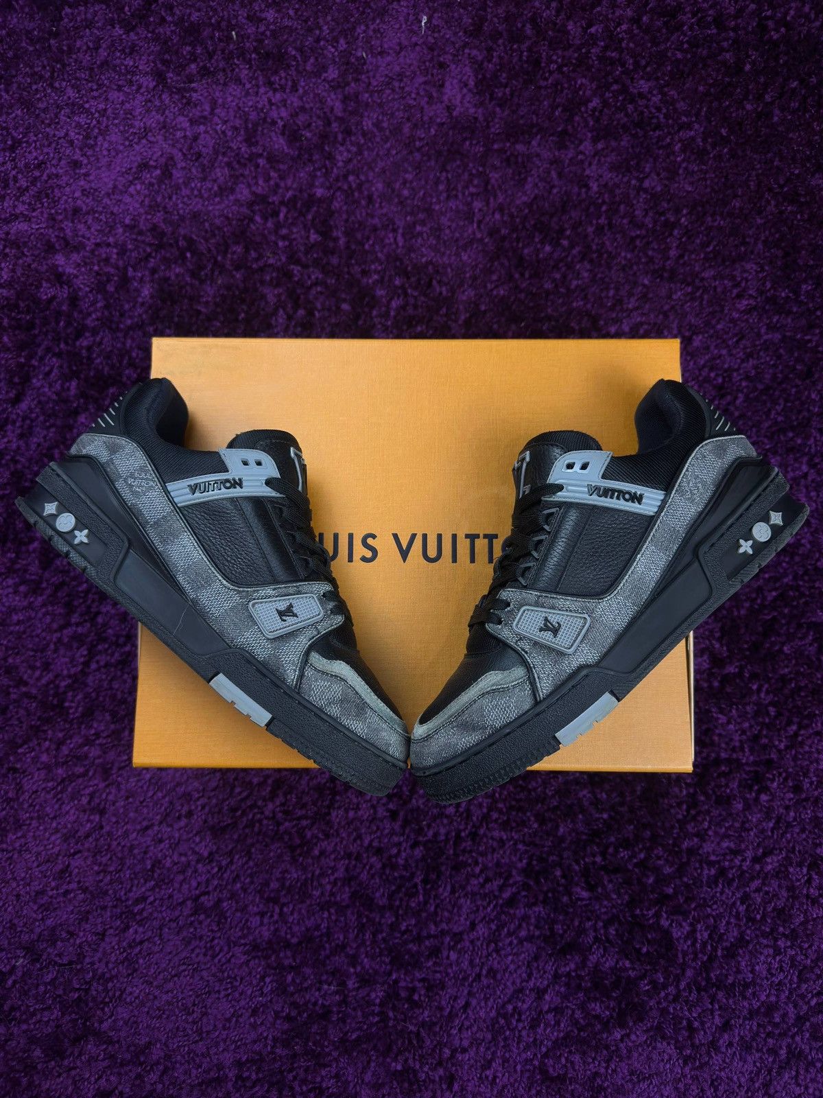Louis Vuitton Louis Vuitton Trainer Black/Grey Size US 6.5 / EU 39-40 - 1 Thumbnail