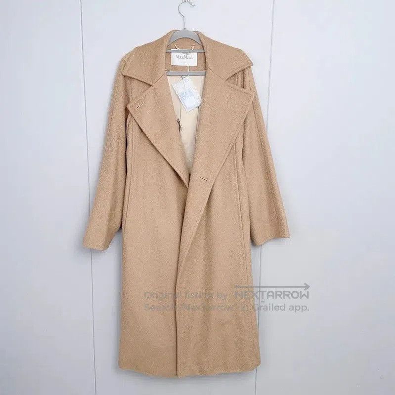 Max Mara MaxMara Camel Silk Women's Coat . Size M / US 6-8 / IT 42-44 - 1 Thumbnail