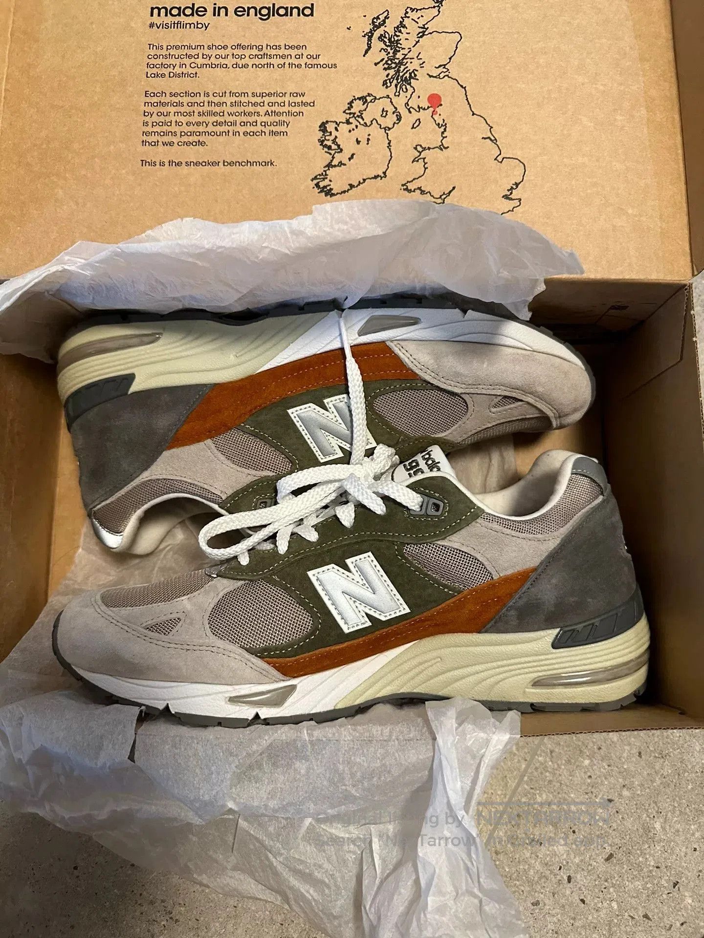New Balance New Balance M991NGO Retro Running Shoes. Size US 10 / EU 43 - 6 Thumbnail