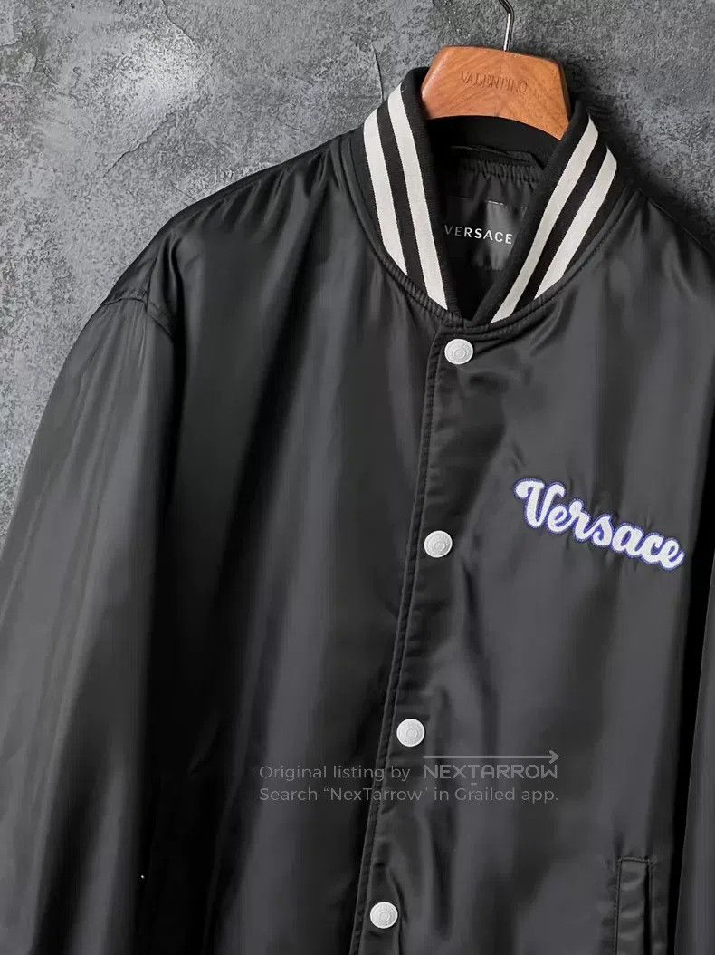 Versace Versace Letter-embroidered baseball collar jacket Size US S / EU 44-46 / 1 - 5 Thumbnail