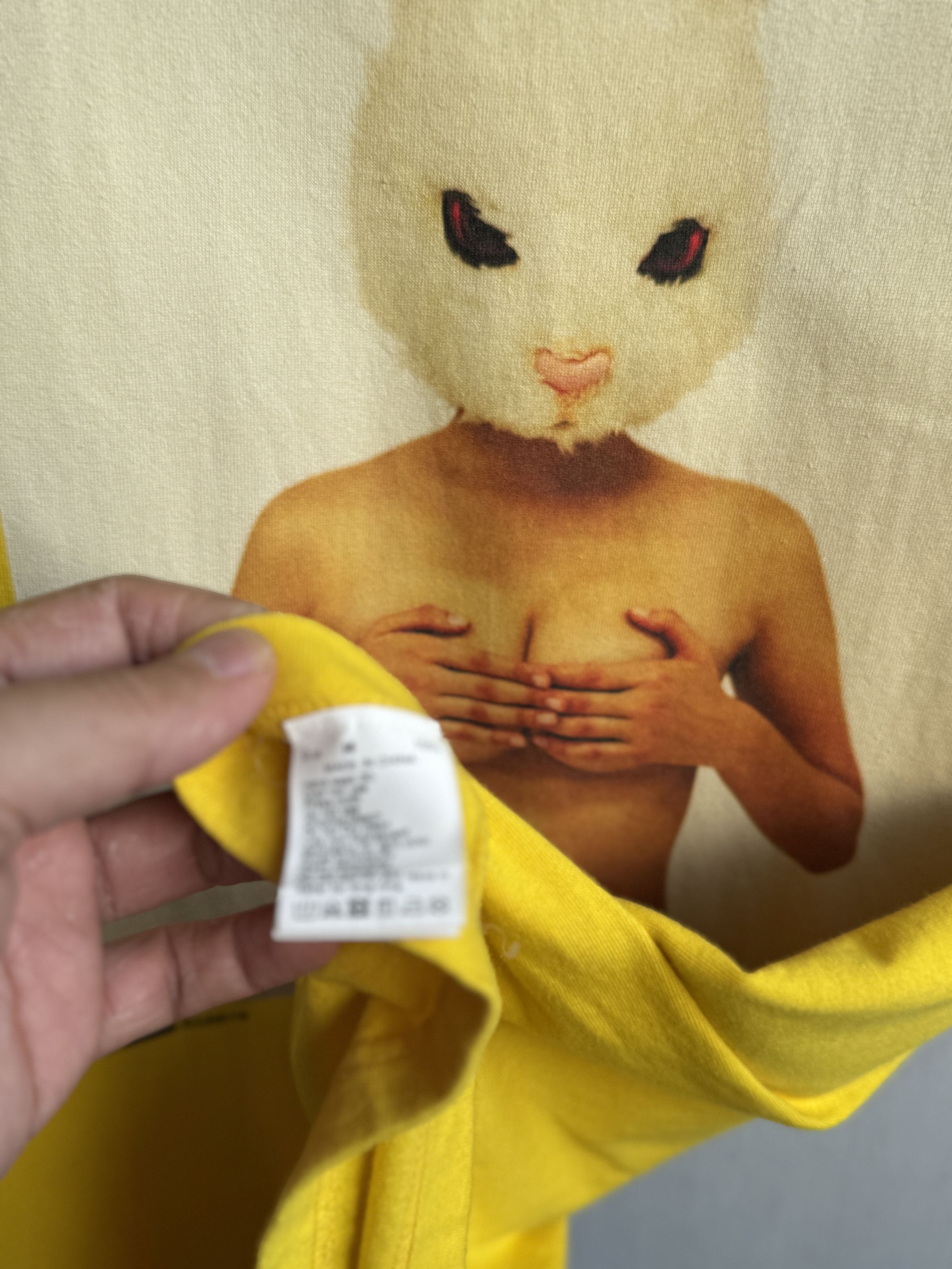 FR2 Naked Sexy Girl FR2 Fucking Rabbits Photo T-Shirt Size US L / EU 52-54 / 3 - 7 Thumbnail