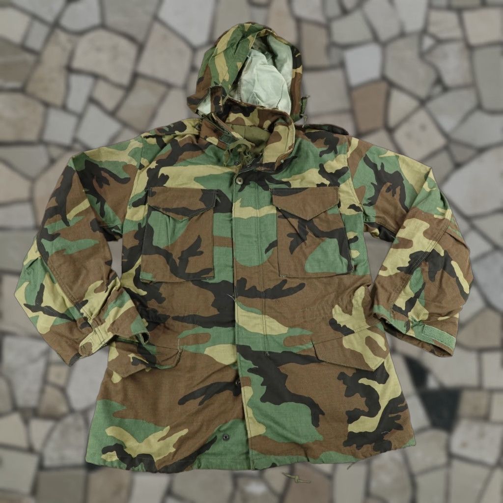 Alpha Industries VINTAGE Alpha Industries Military Jacket Small Green Camo Coat 80s Men Size US S / EU 44-46 / 1 - 1 Thumbnail