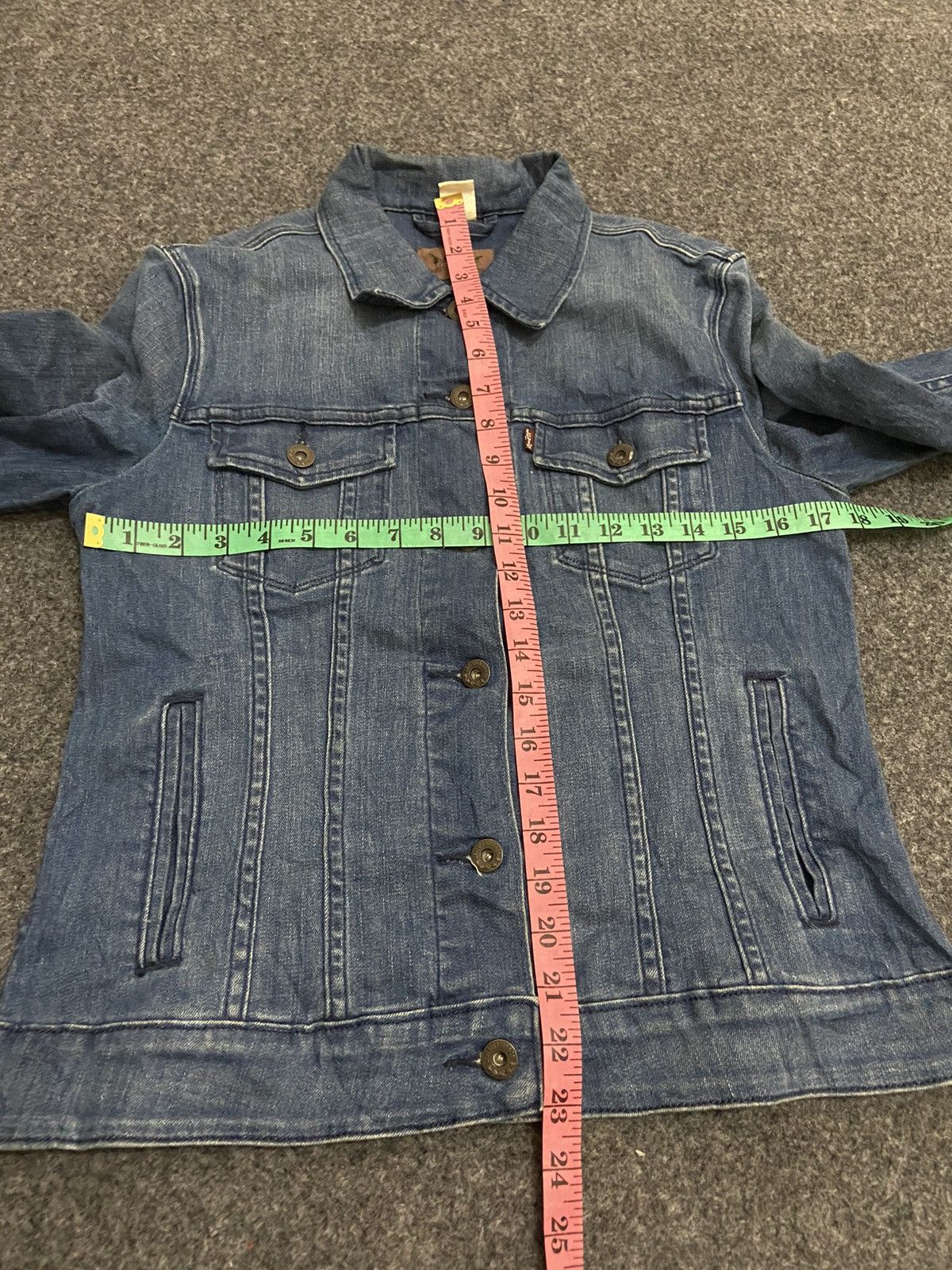 Levi's × Vintage Vintage Levi’s denim jacket women Size L / US 10 / IT 46 - 8 Thumbnail