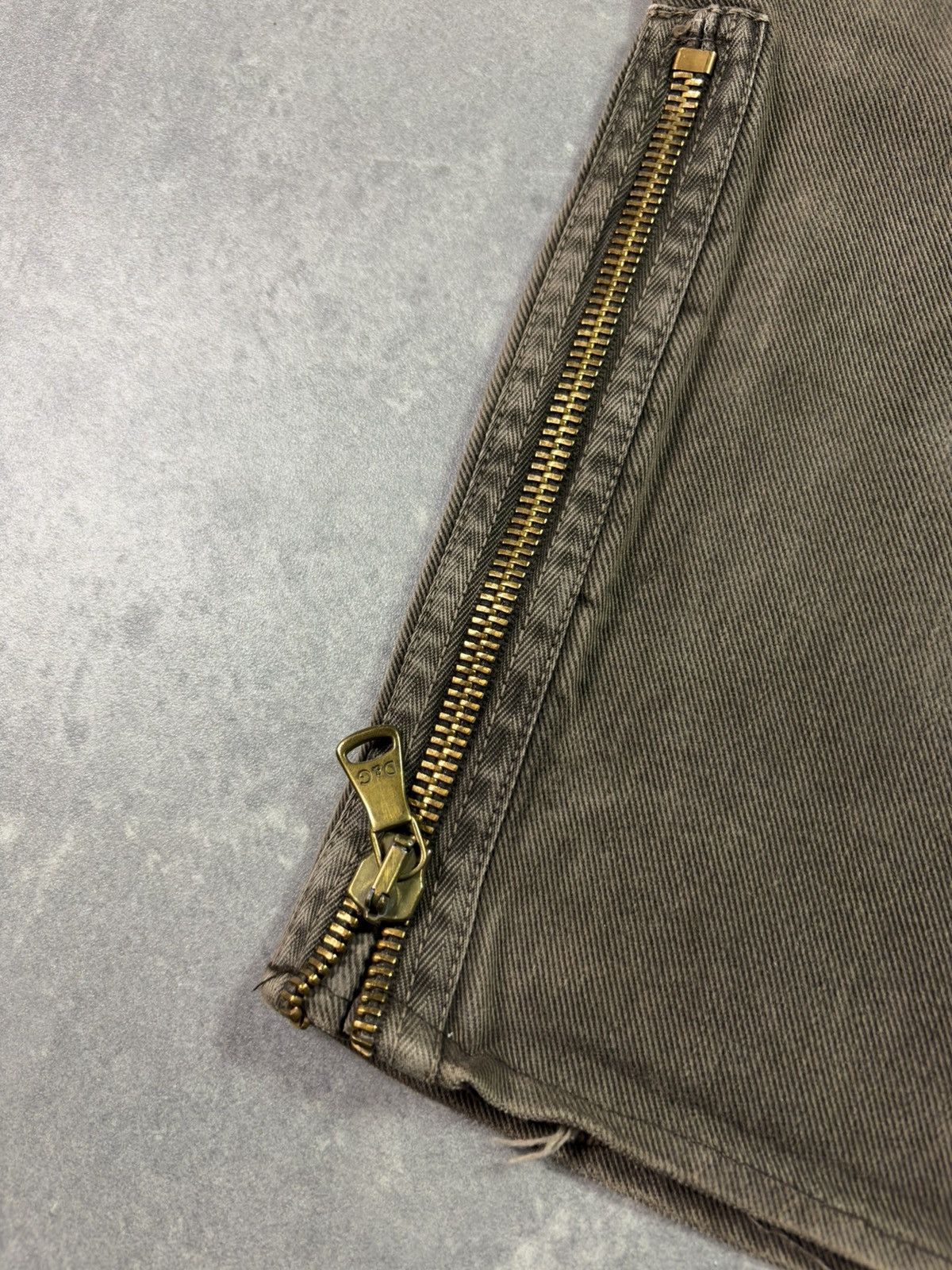 Dolce & Gabbana D&G Dolce & Gabbana Heavy Double Waisted Zipper Denim 33 Size US 33 - 16 Thumbnail