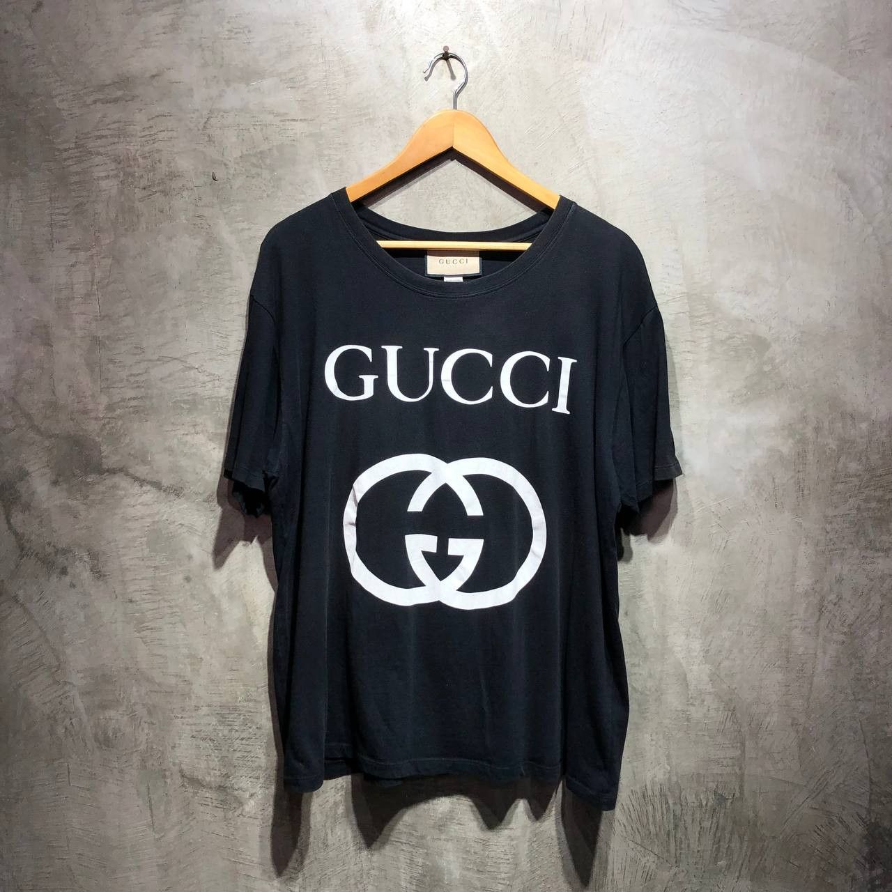 Gucci Gucci GG logo interlocking tee Size US L / EU 52-54 / 3 - 1 Thumbnail