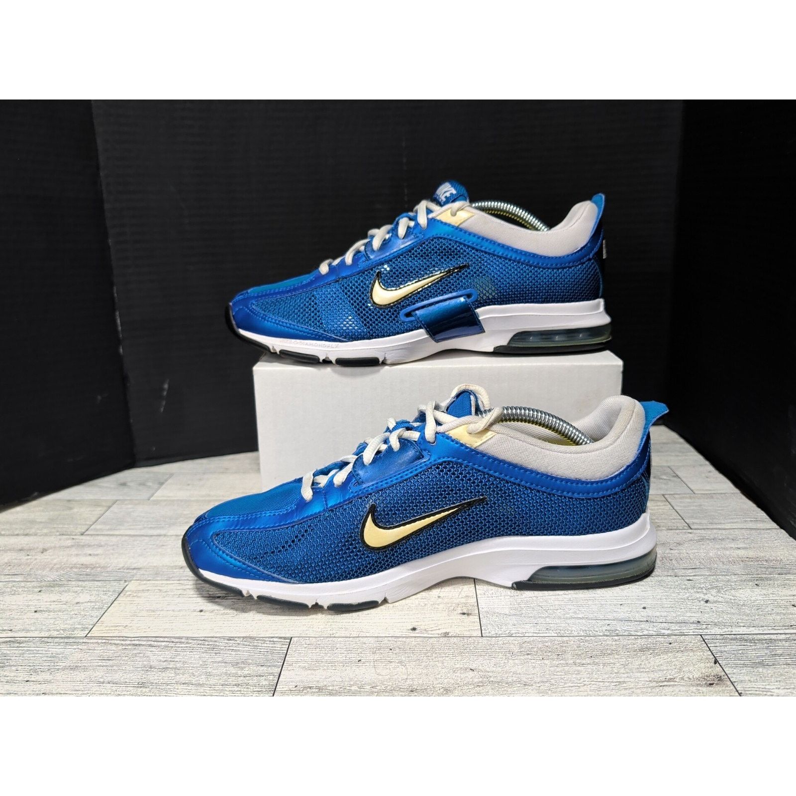 Nike Nike Training Air Max Essential Trainer Women's Sz 8 Shoes Size US 8 / IT 38 - 3 Thumbnail