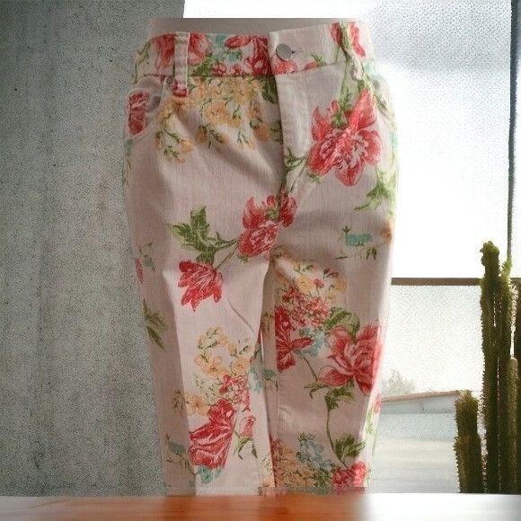 Chicos Chicos Girlfriend 5 Pocket Vintage Inspired Floral Ankle 4 Size 27" / US 4 / IT 40 - 1 Thumbnail