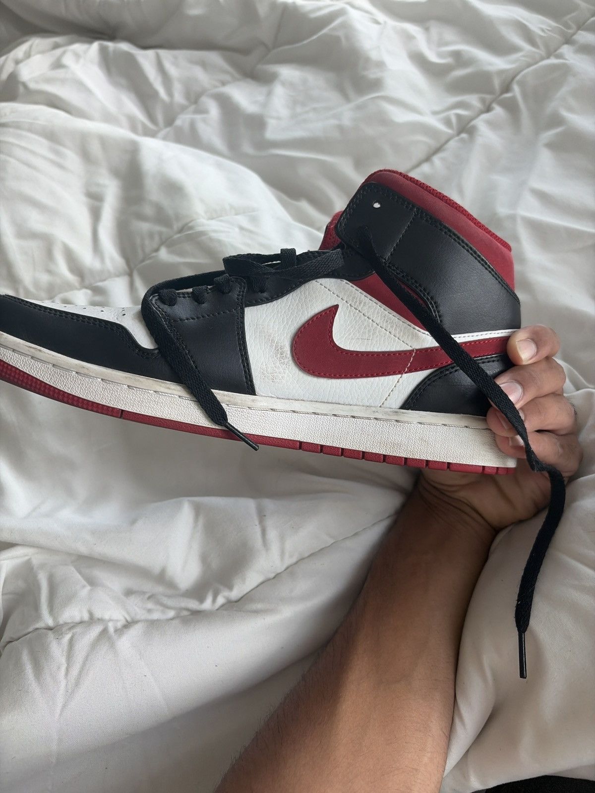 Nike gym red nike mid’s Size US 10 / EU 43 - 3 Thumbnail