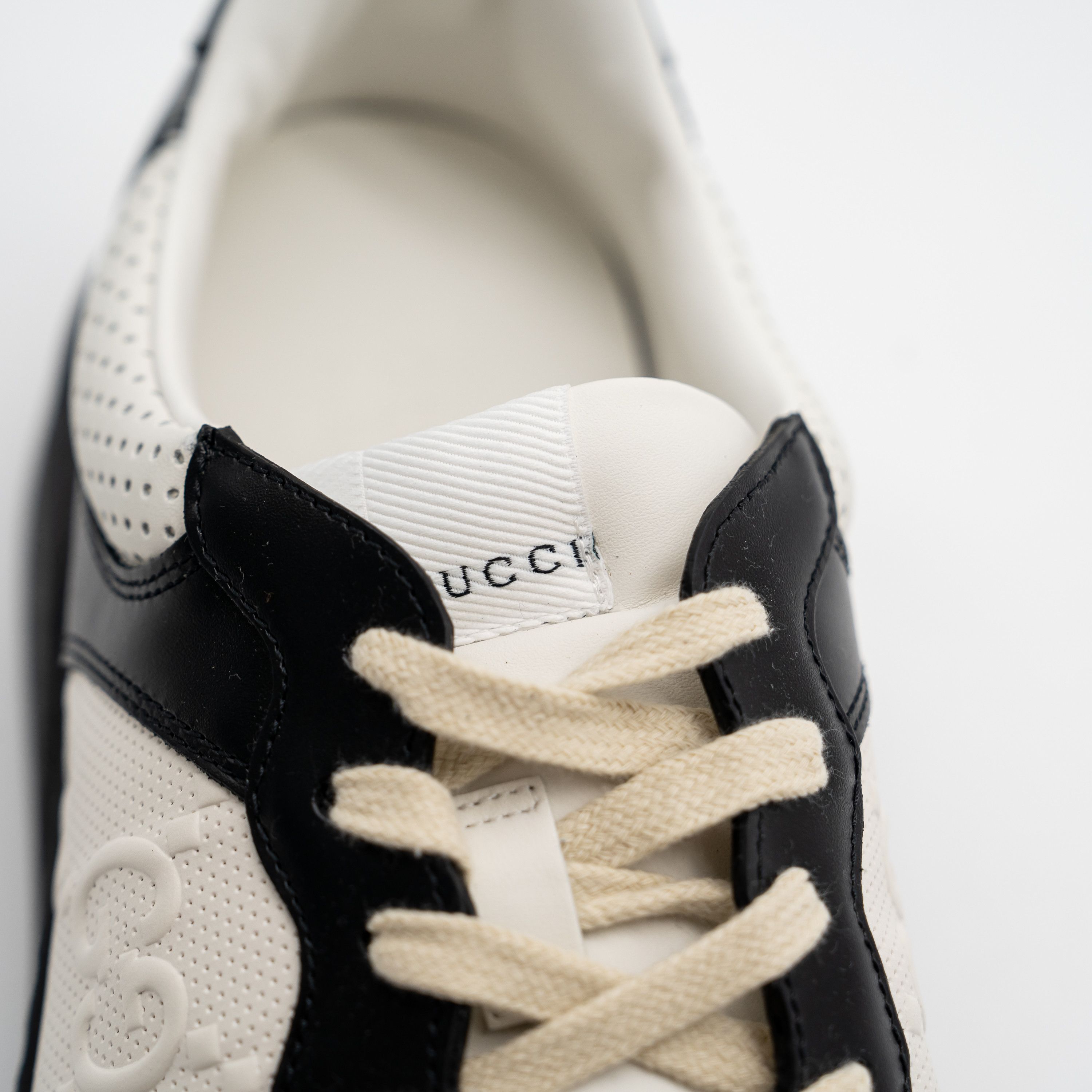 Gucci Size 12 G 12.5 US Gucci GG Chunky B Sneakers Black White GG Size US 12.5 / EU 45-46 - 8 Thumbnail