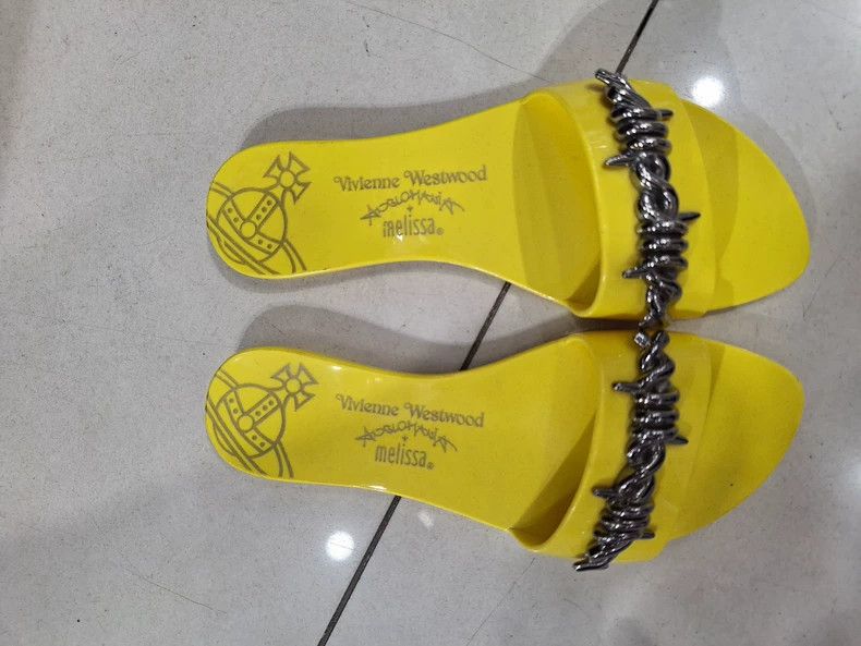 Vivienne Westwood vivienne westwood Fluorescent yellow slippers Size US 12 / IT 42 - 6 Thumbnail