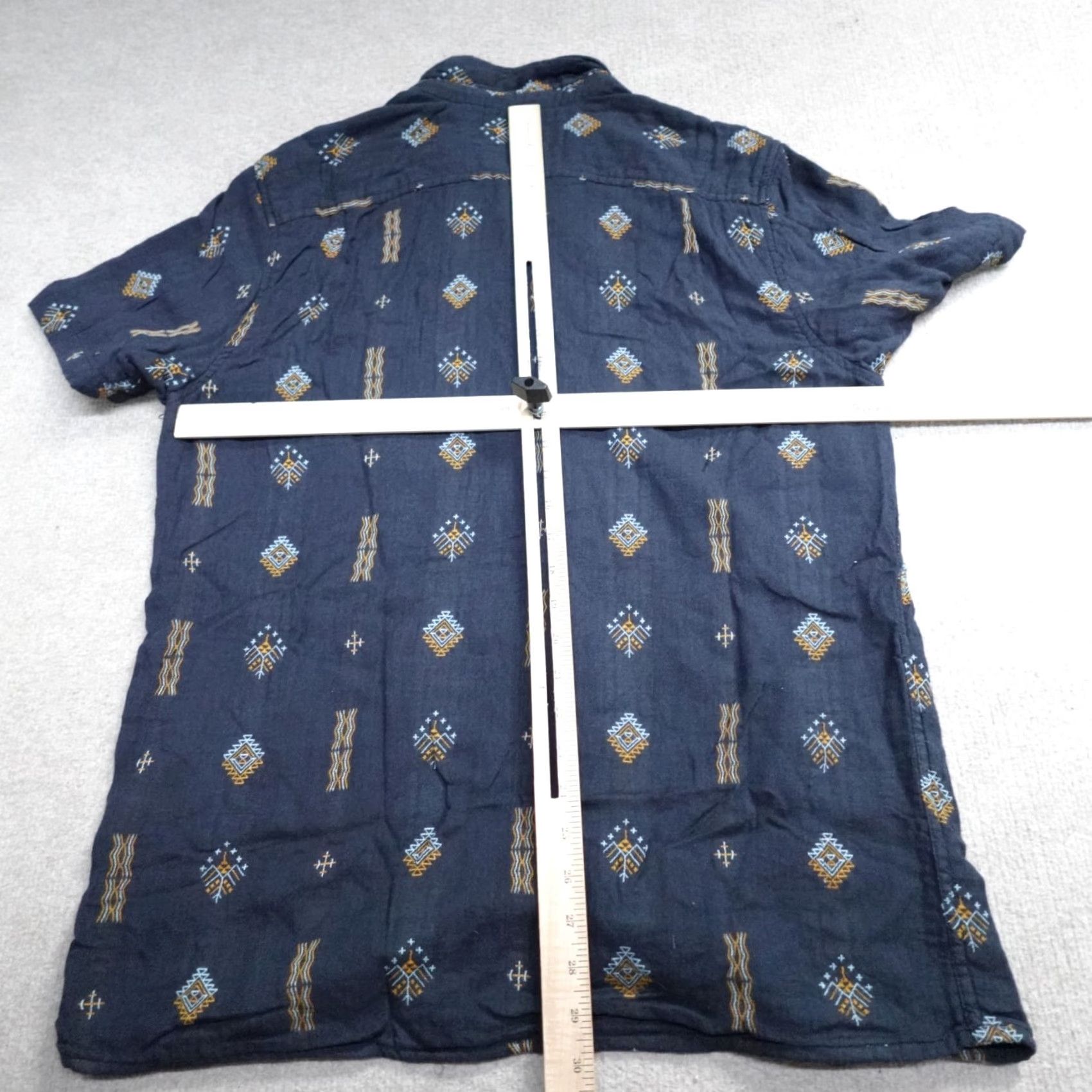Roark Roark Shirt Large Blue Manawa Tapu Man Men Short Sleeve Button-Up Collared Cotton Geometric Size US L / EU 52-54 / 3 - 7 Thumbnail