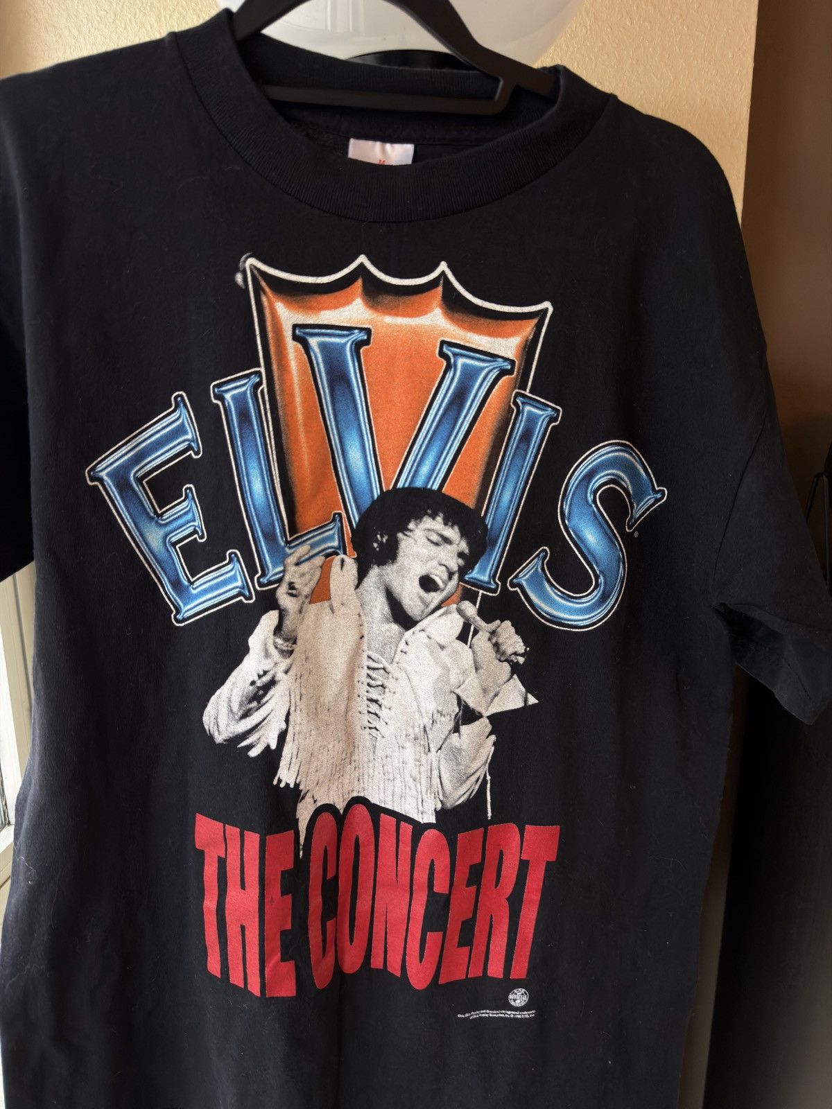 Vintage Elvis Presley merch tour T-shirt 1999 Size US M / EU 48-50 / 2 - 6 Thumbnail